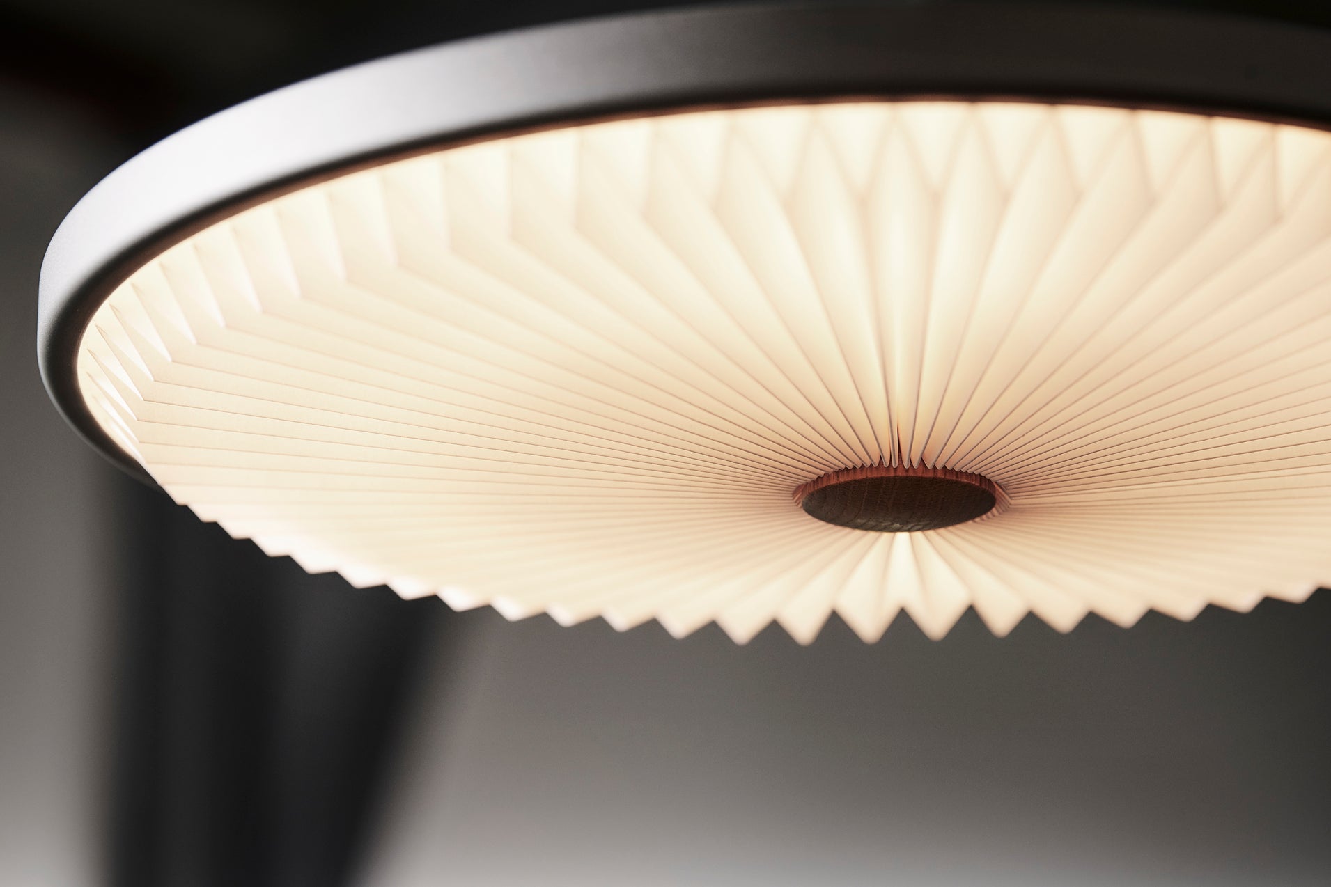 Pendelleuchte MODEL 198 SOLEIL geräucherte Eiche