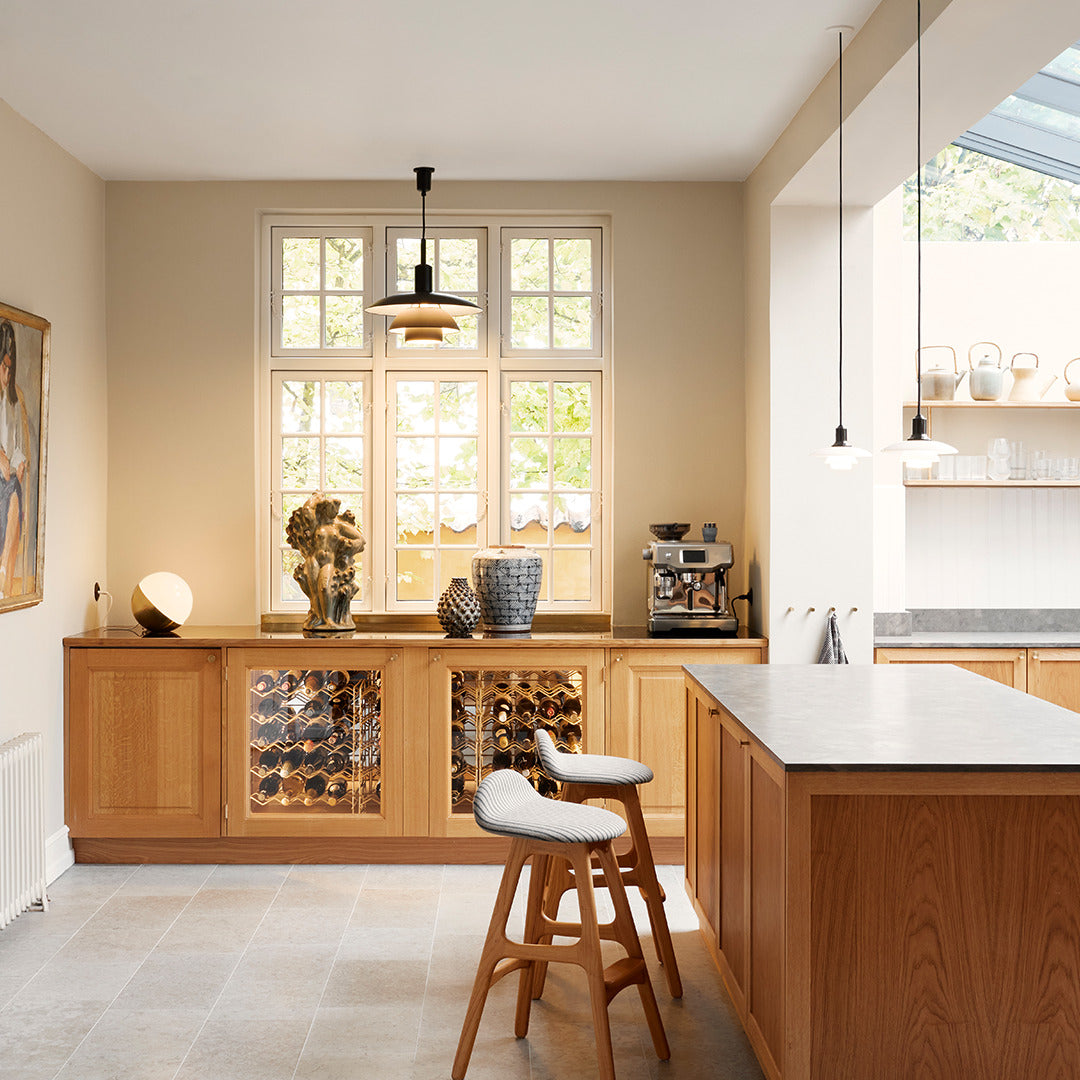 VL STUDIO lamp white with brass base