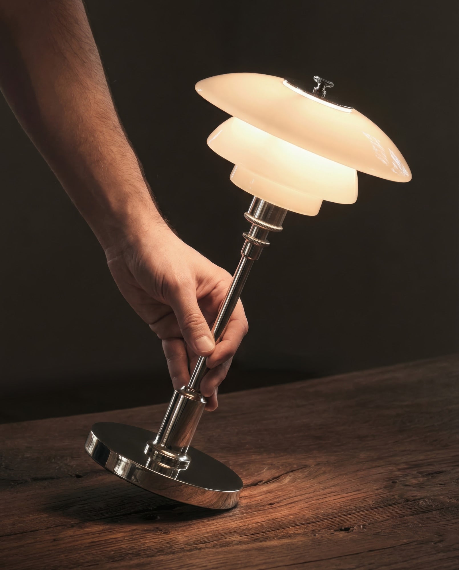 Lampa przenośna PH 1/1 biały z chromowaną podstawą