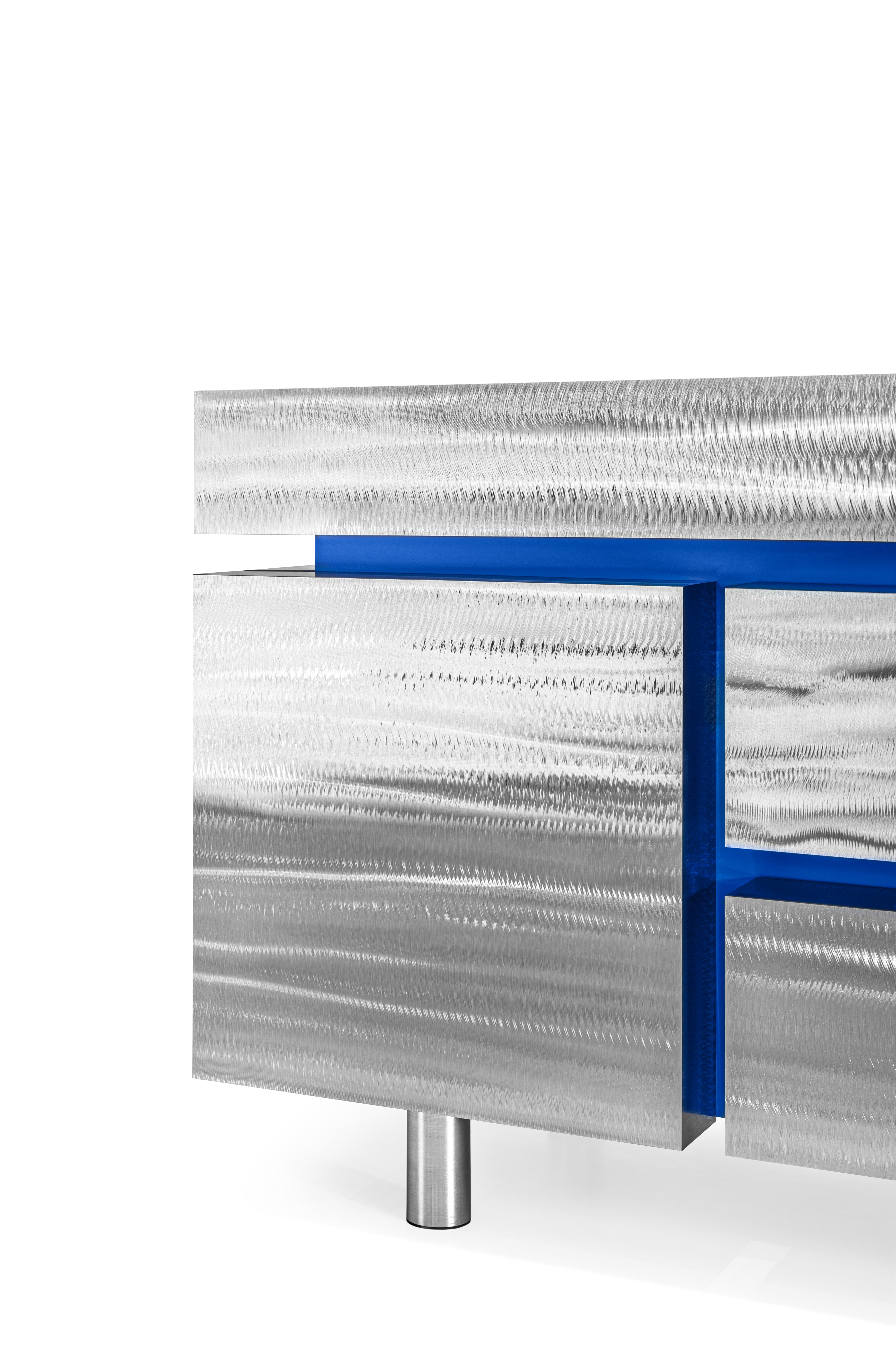 Kommode GERRIT CS1 - LIMITIERTE AUFLAGE stahlblau mit kobaltblau