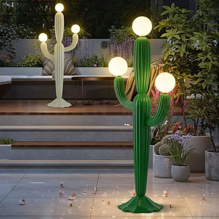 Outdoor floor lamp SAGUARO white