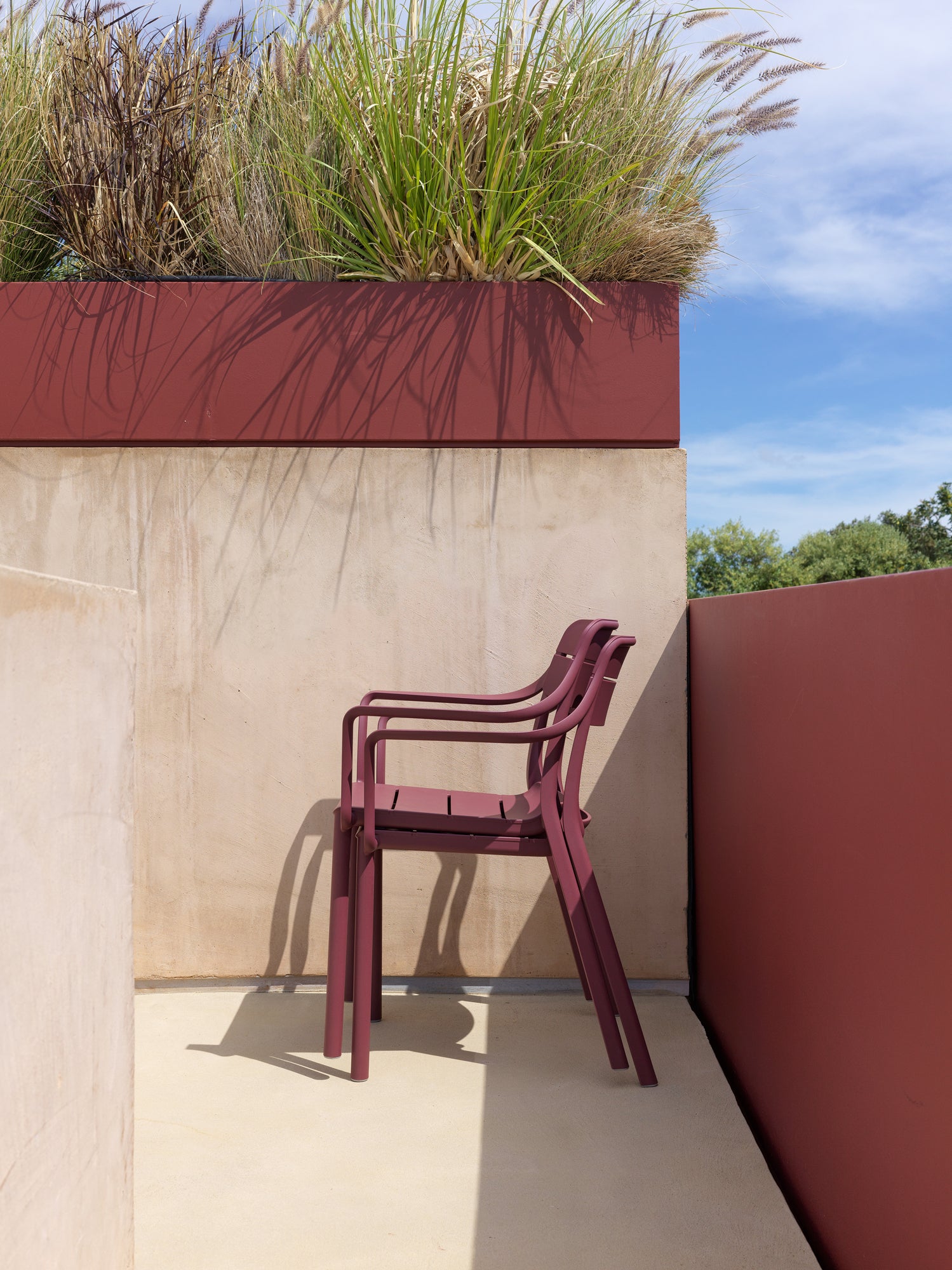 Outdoor chair with armrests CASSIA brown