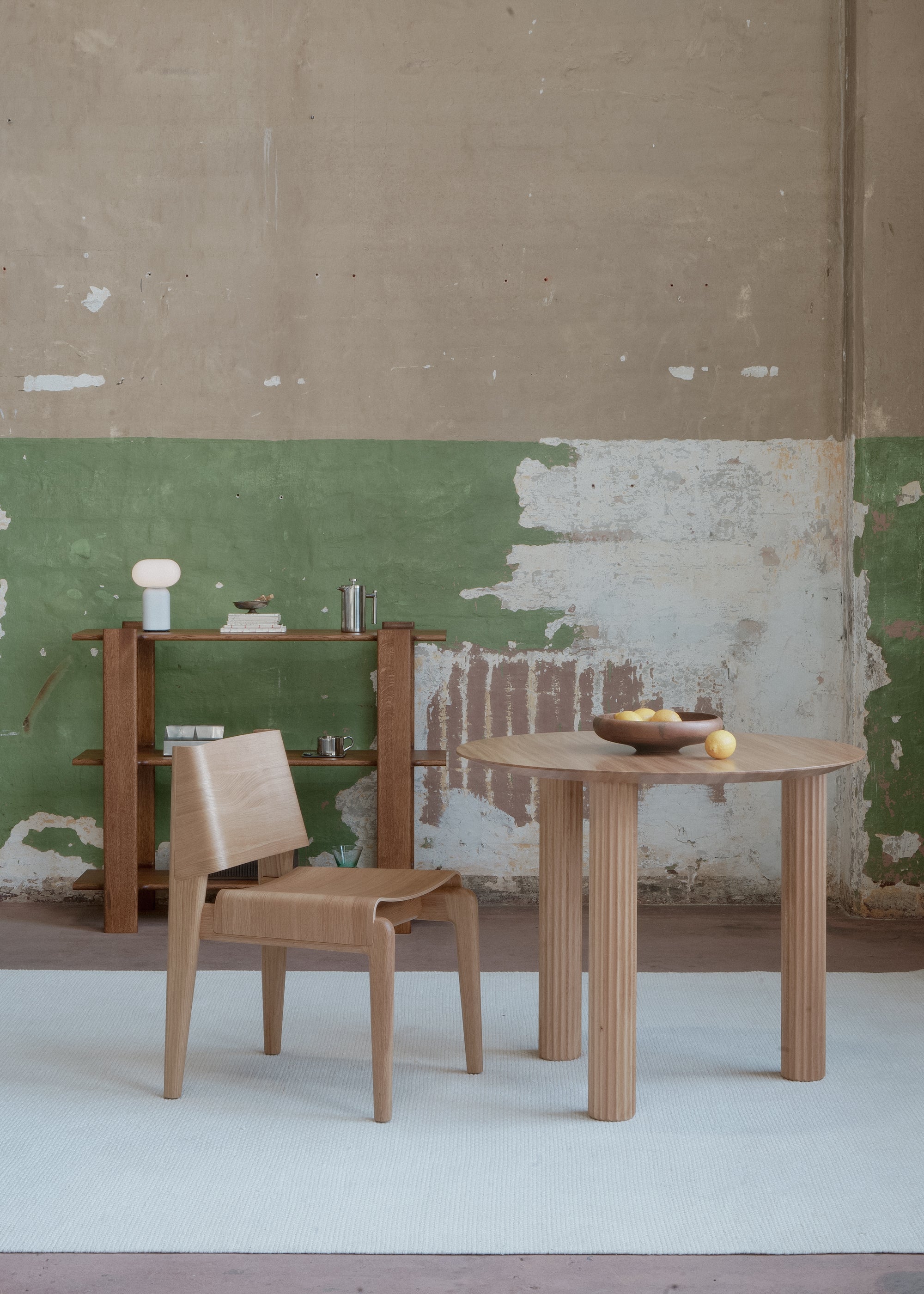 UNDIA Chair Olive Green Oak Wood