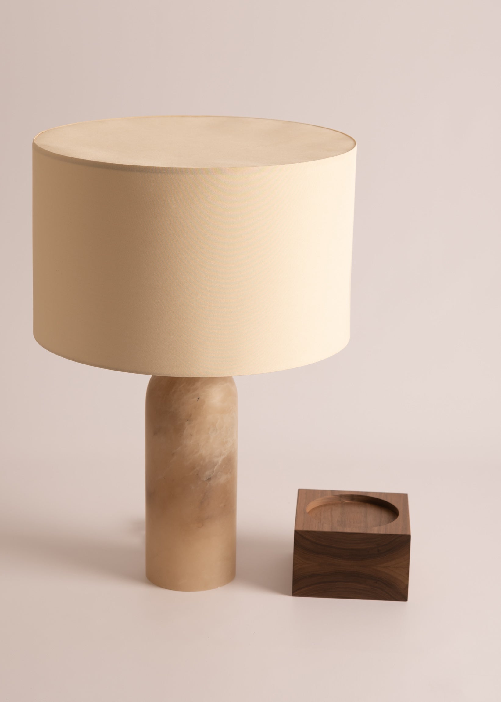 PURA KELO Table Lamp Dark Beige Alabaster