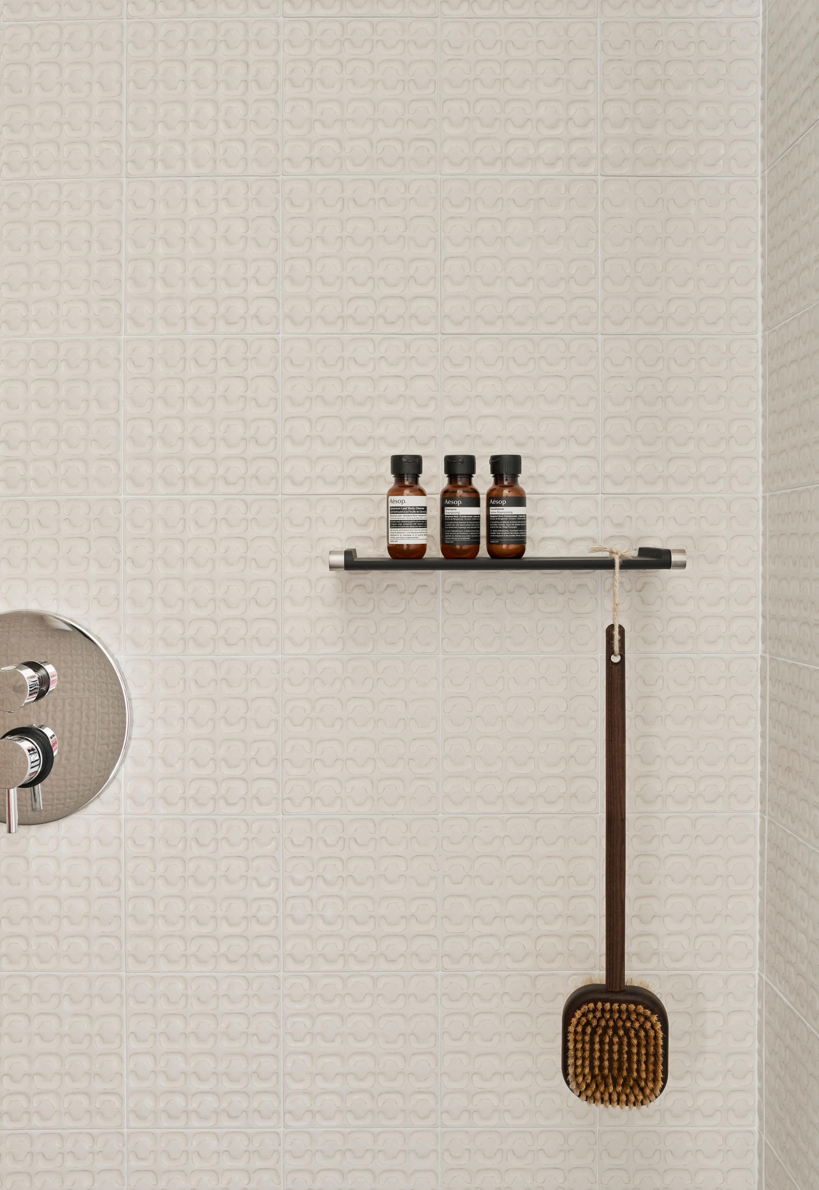 Wandregal VIPP Badezimmer schwarz