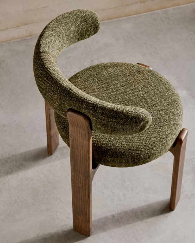 Stuhl GRANITE grün Chenille mit dunklem Eschenfuß