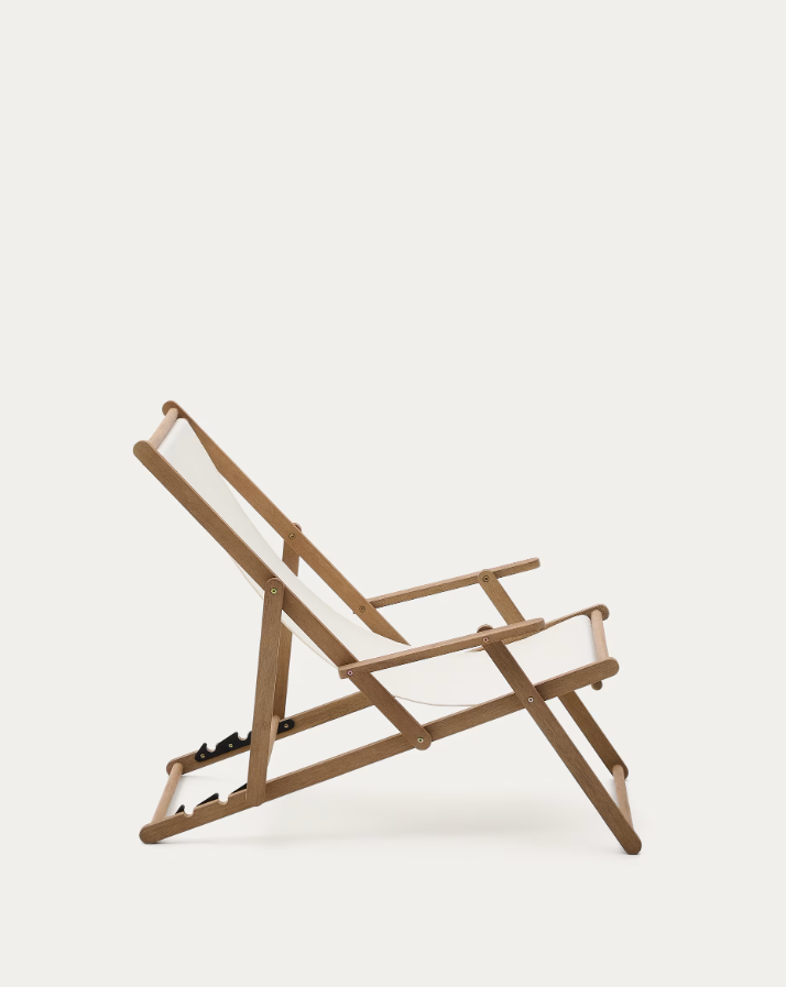 Villara White Deckchair mit Akazienbasis