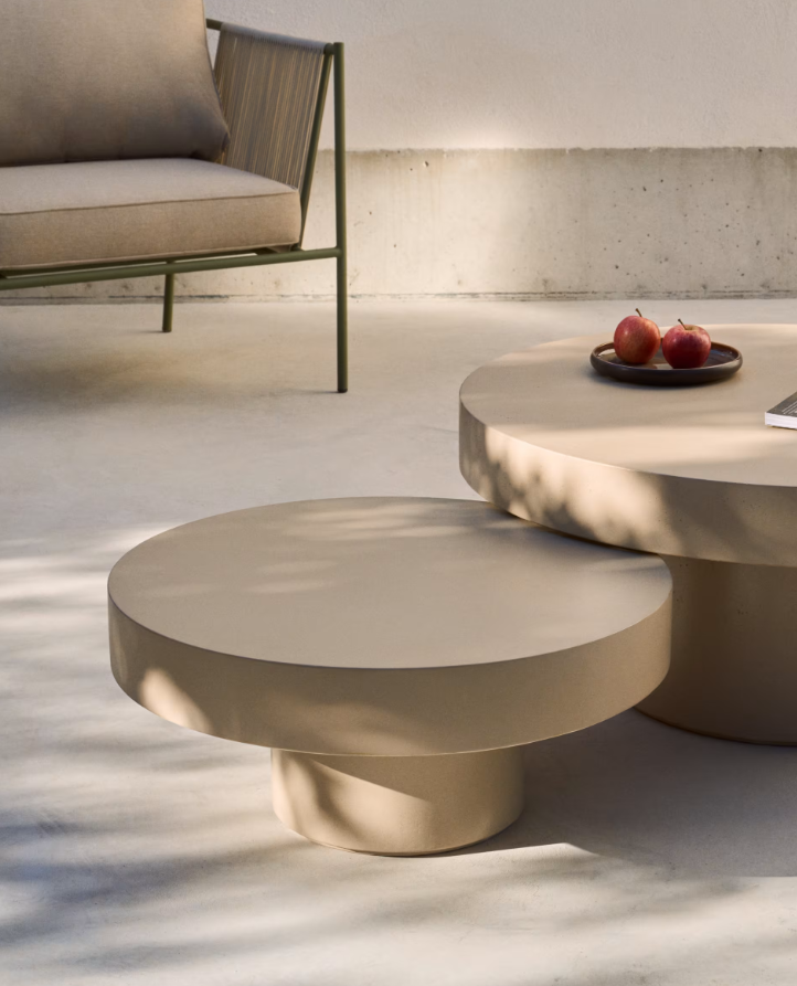 Aigablava Couchtisch beige Zement