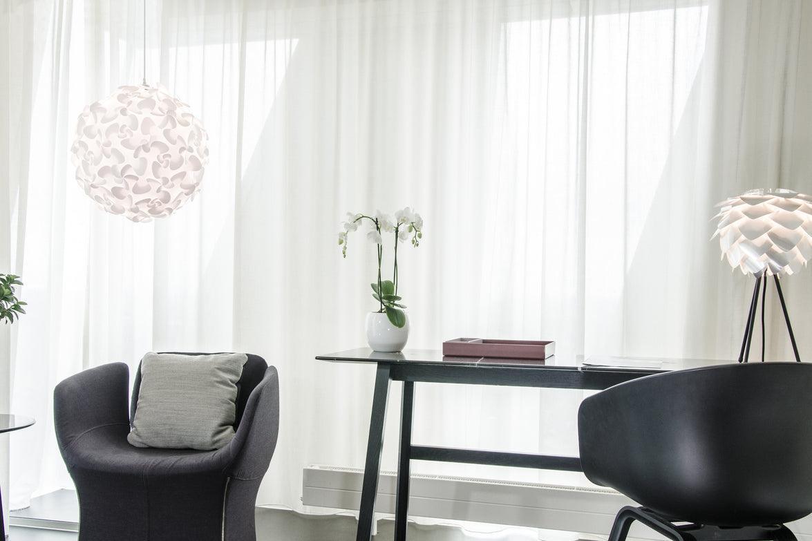 Abażur LORA biały UMAGE Eye on Design