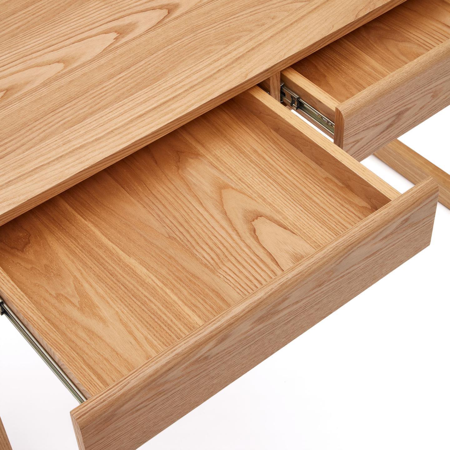 Biurko ARANDU drewno jesionowe La Forma Eye on Design