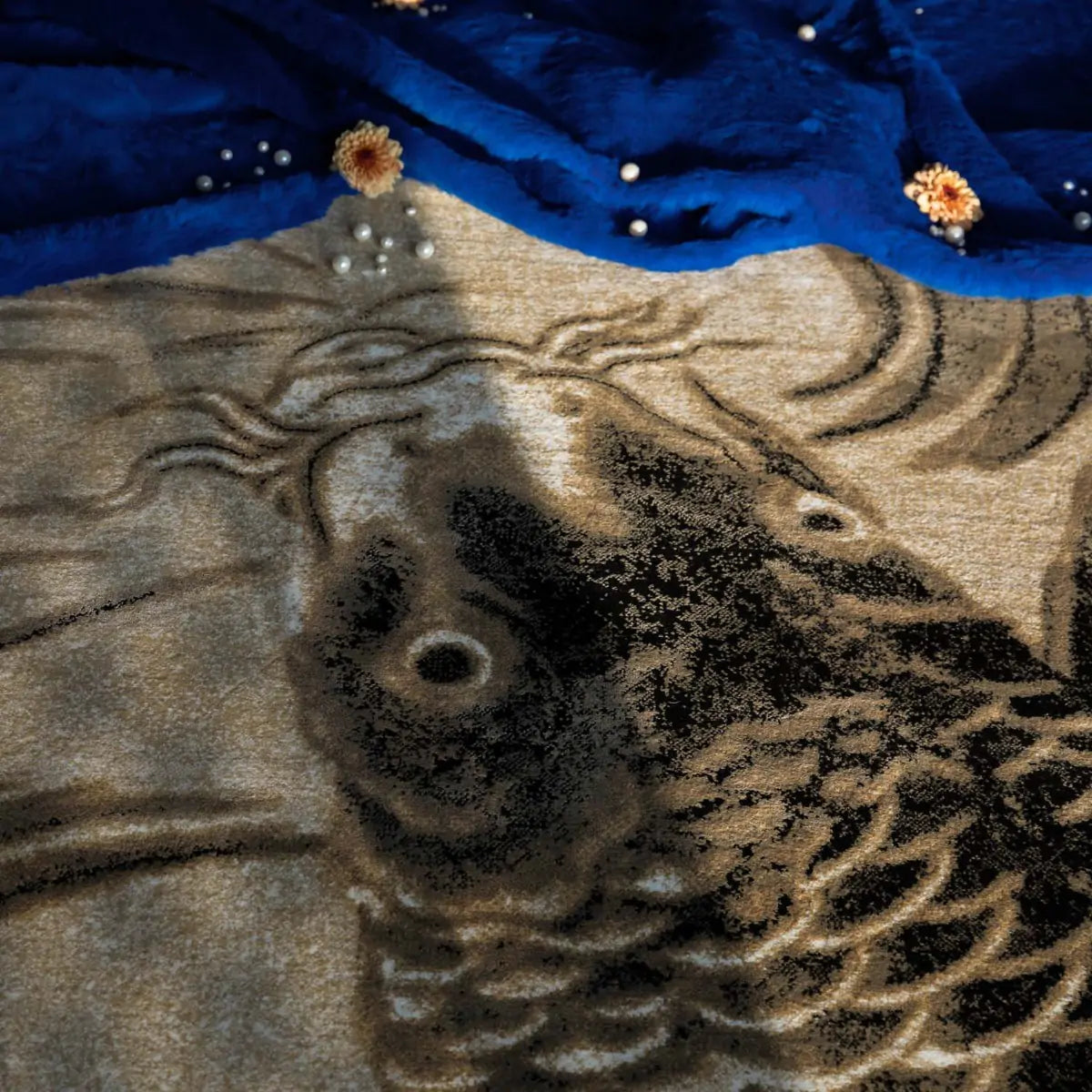 LEGEND OF KOI TEPPICH beige-grau