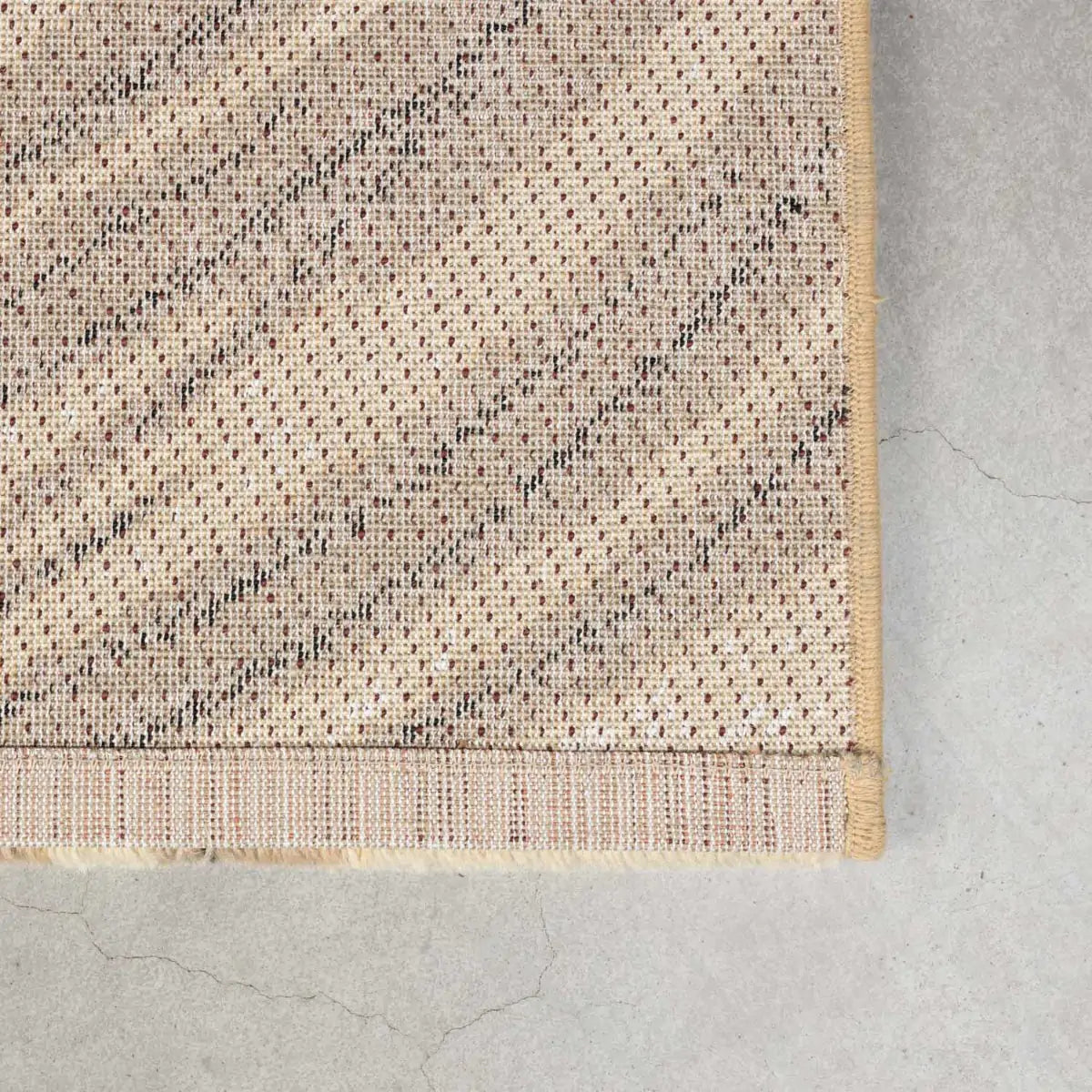 LEGEND OF KOI TEPPICH beige mit braun