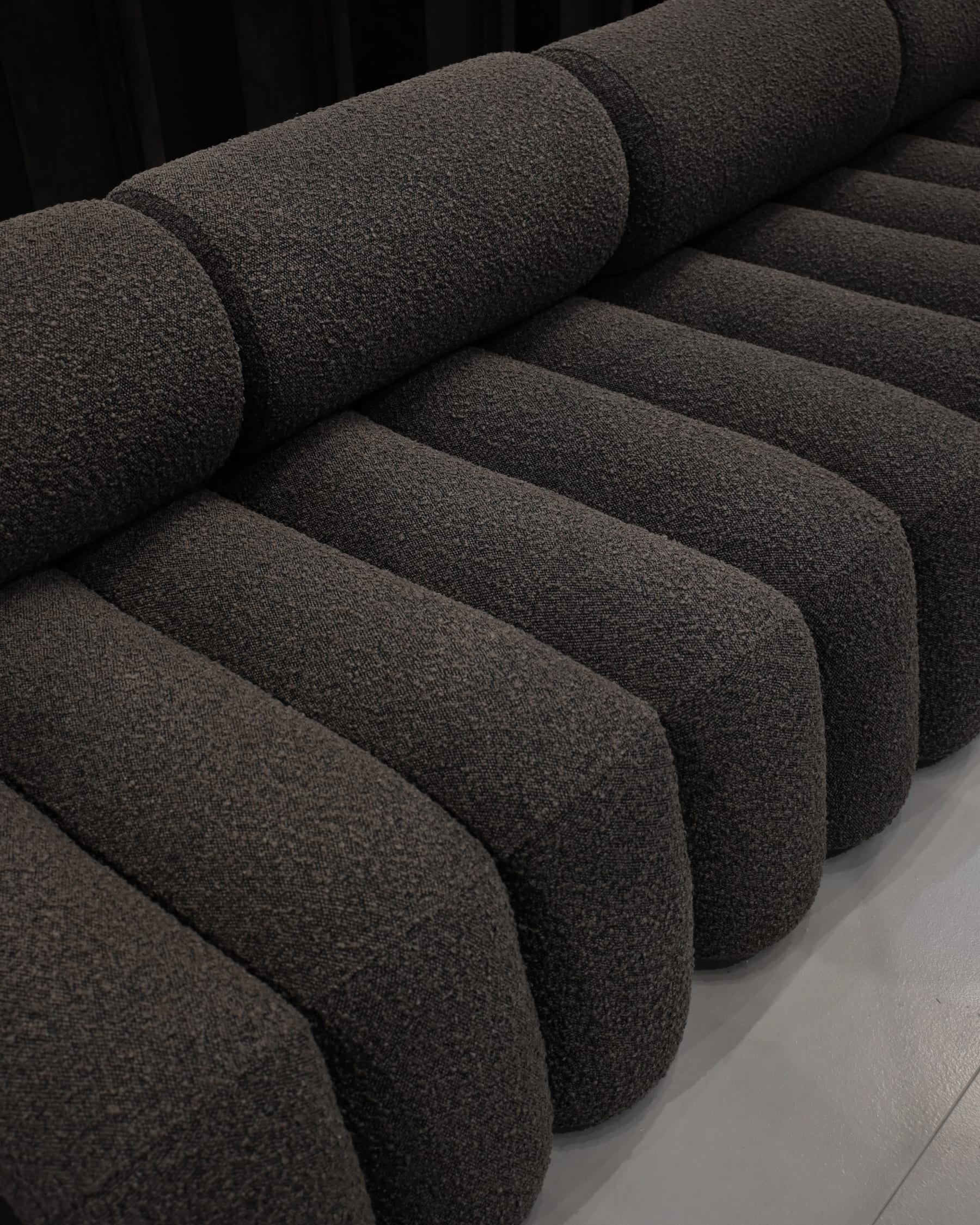 FOKU Sessel graubraun Bouclé