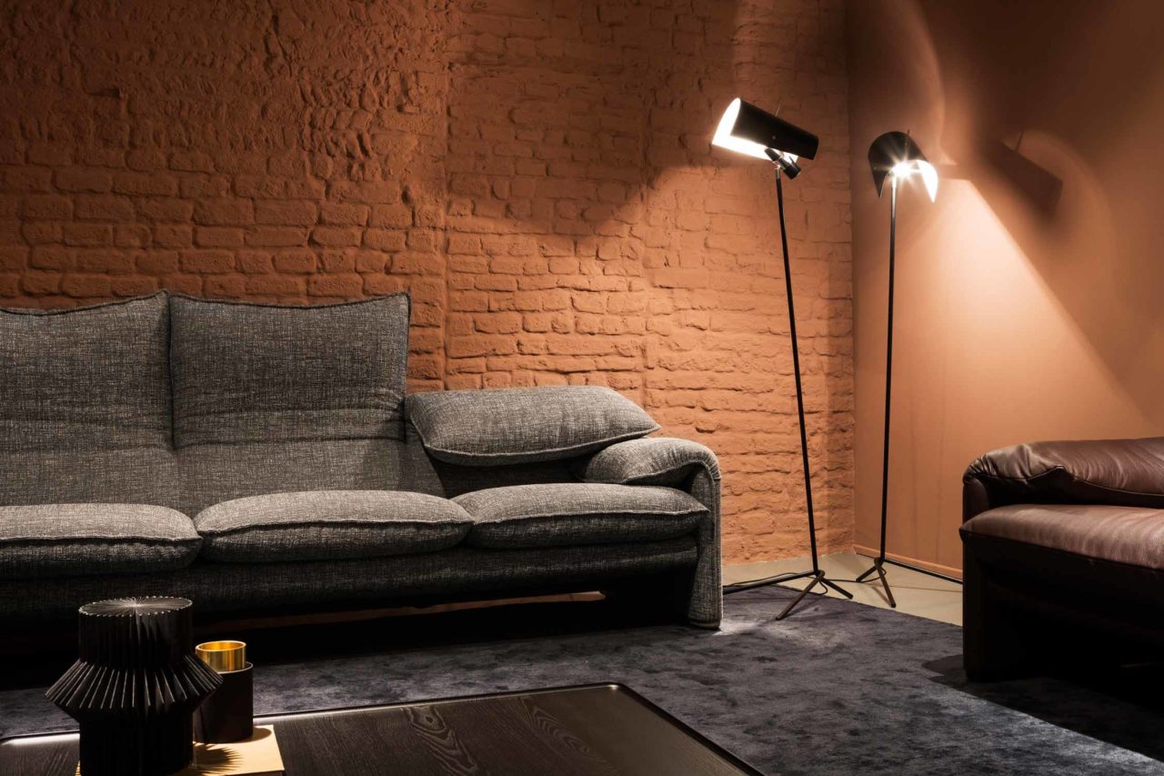 Stehlampe zum Lesen CLARITAS schwarz
