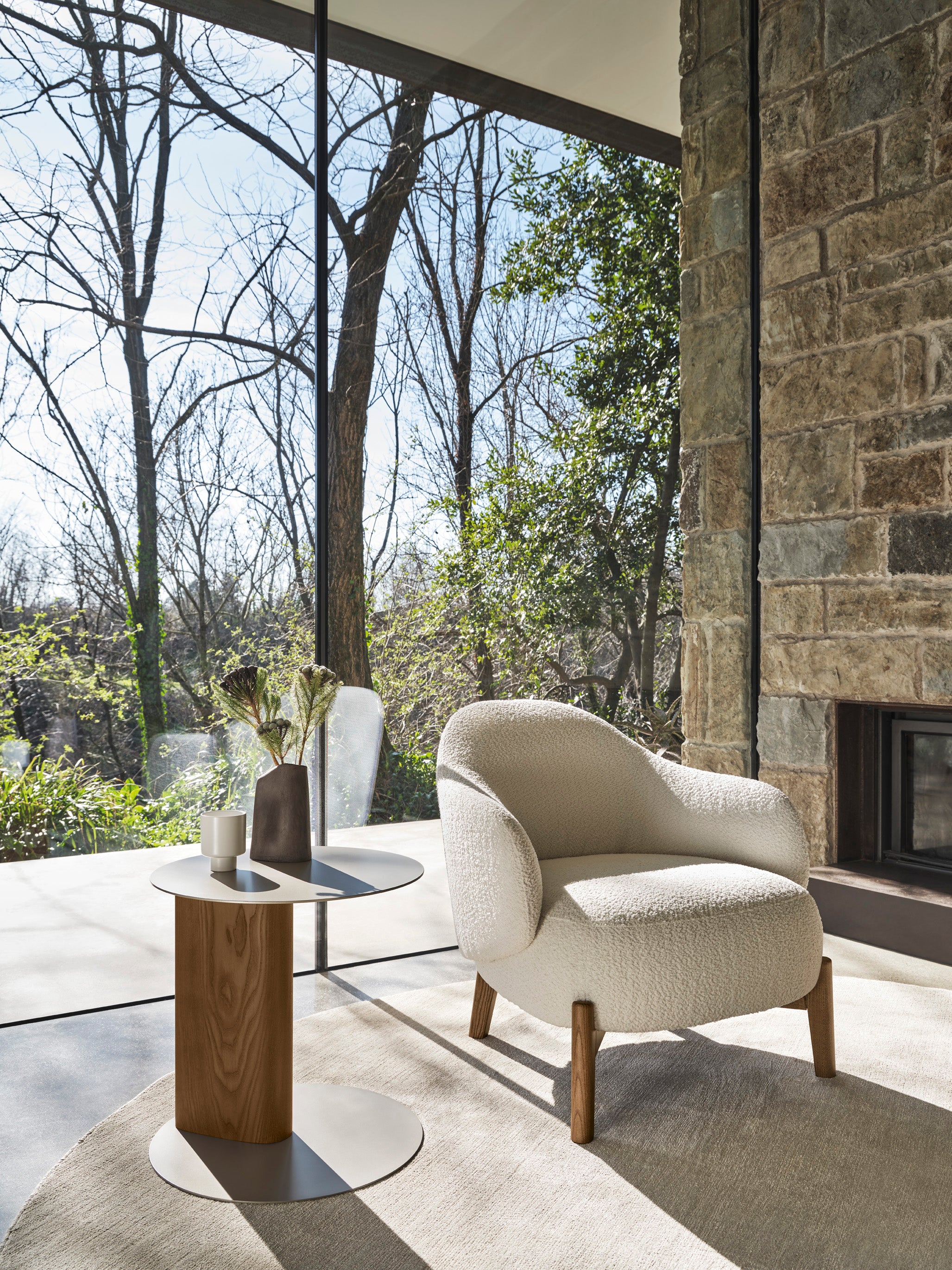 Beistelltisch SANDY mit brauner Tischplatte und dunklem Holzgestell