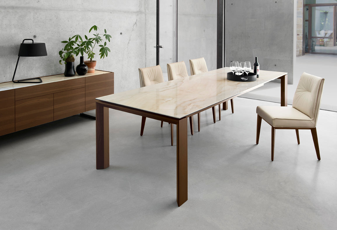 Extendable table OMNIA walnut wood