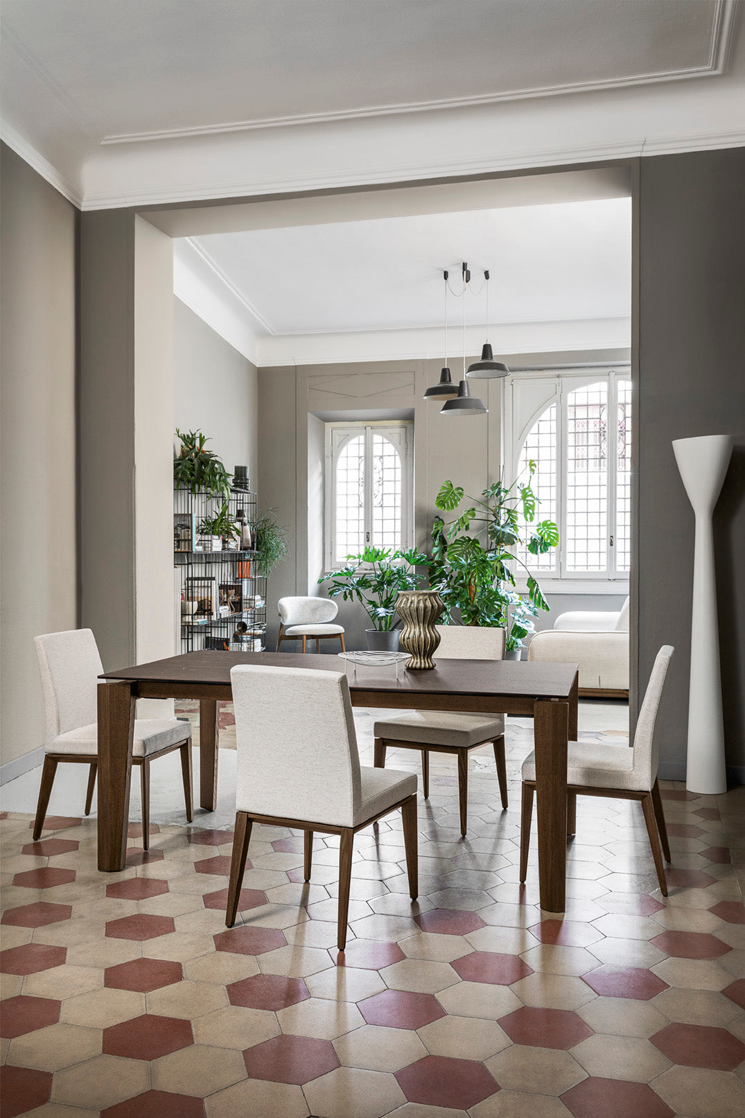 BESS LOW upholstered chair with walnut base