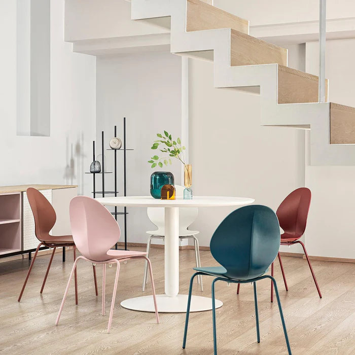 BASIL chair with gray seat and chrome metal base