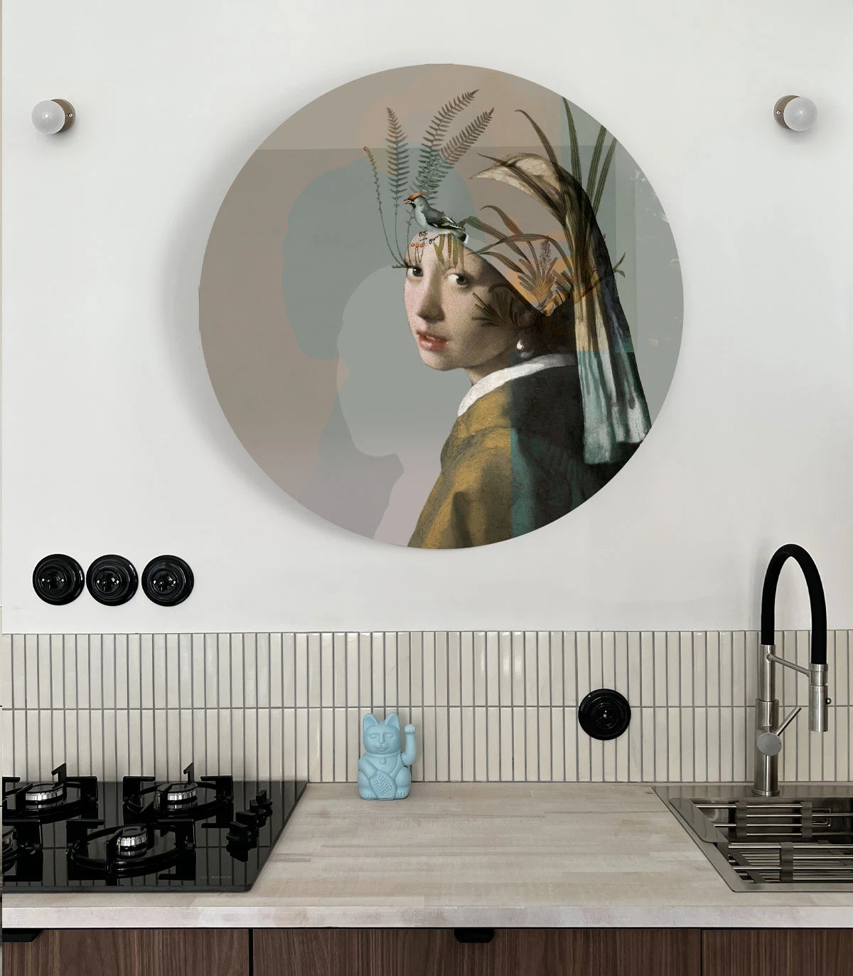 Circular Mural DOTS - NATURE GIRL WITH THE PEARL beige with green