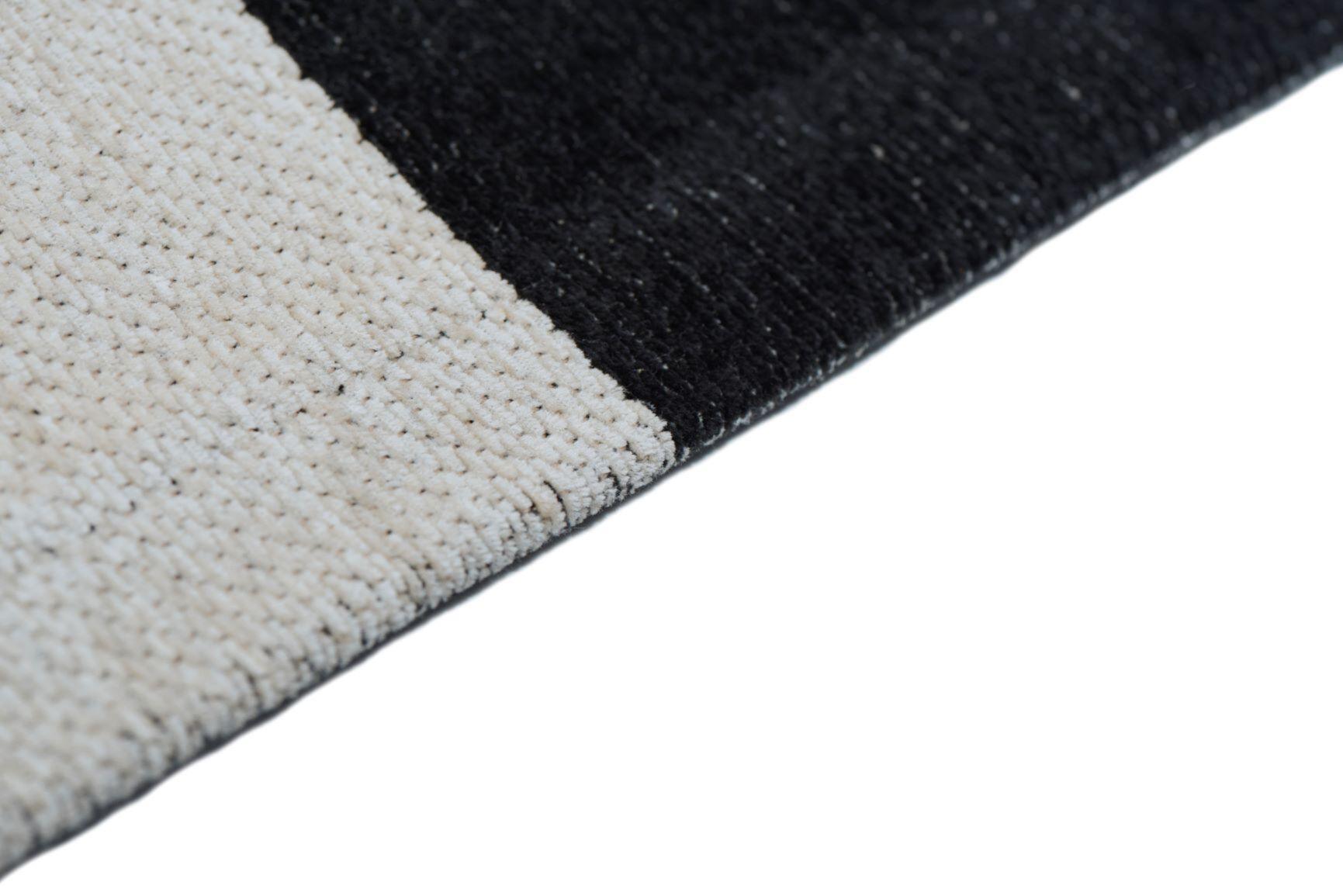 Dywan MONO kremowo-czarny Carpet Decor Eye on Design