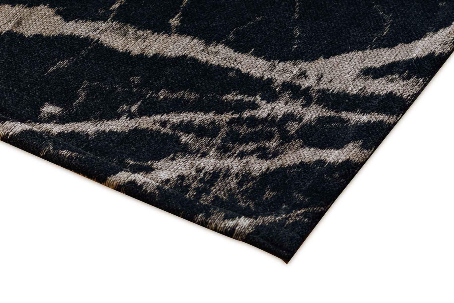 Dywan PIETRA czarny z miodowym wykończeniem Carpet Decor Eye on Design