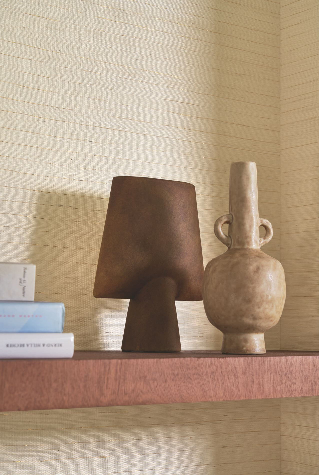 Natural structural wallpaper imitating agave leaves STRIATA - ANTHRACITE/SILVER anthracite with silver