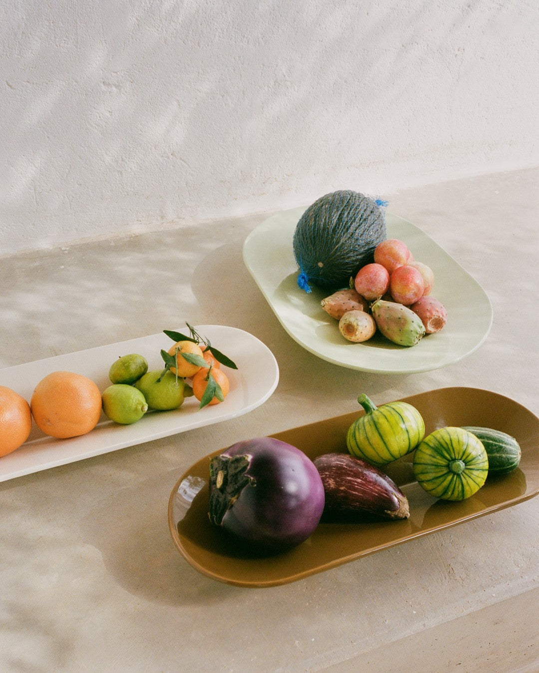 Ceramic Platter MERE in Broken White