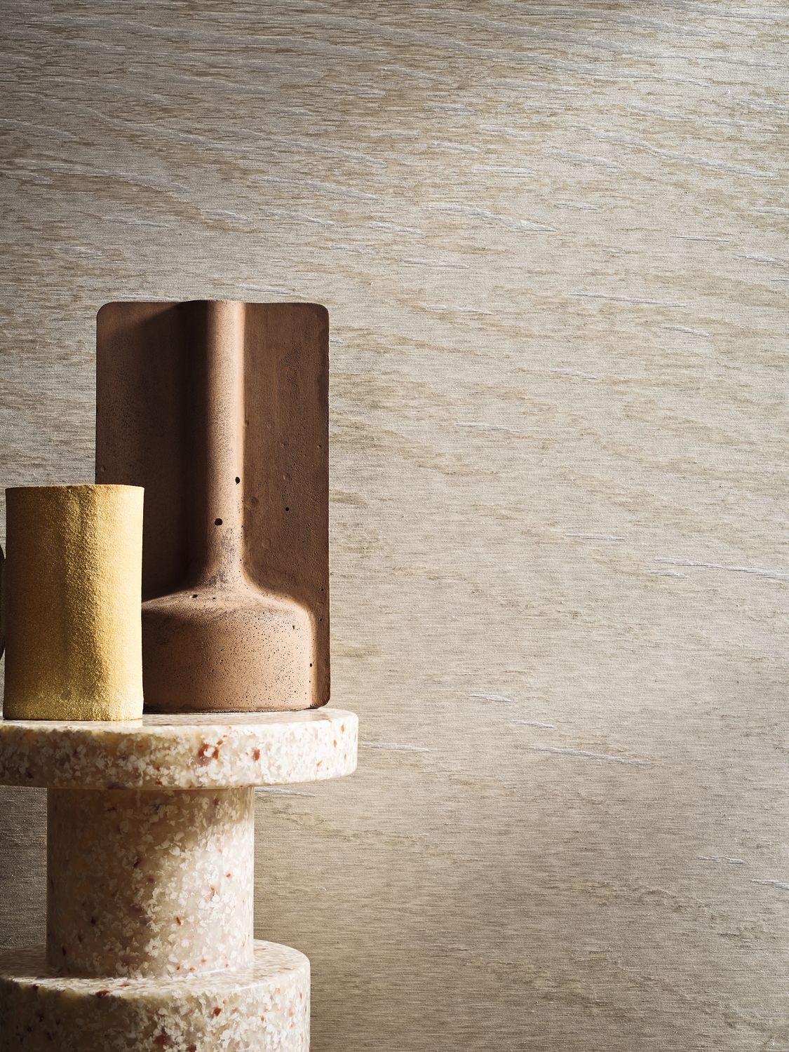 Textile mural with wave motif CÔME gold