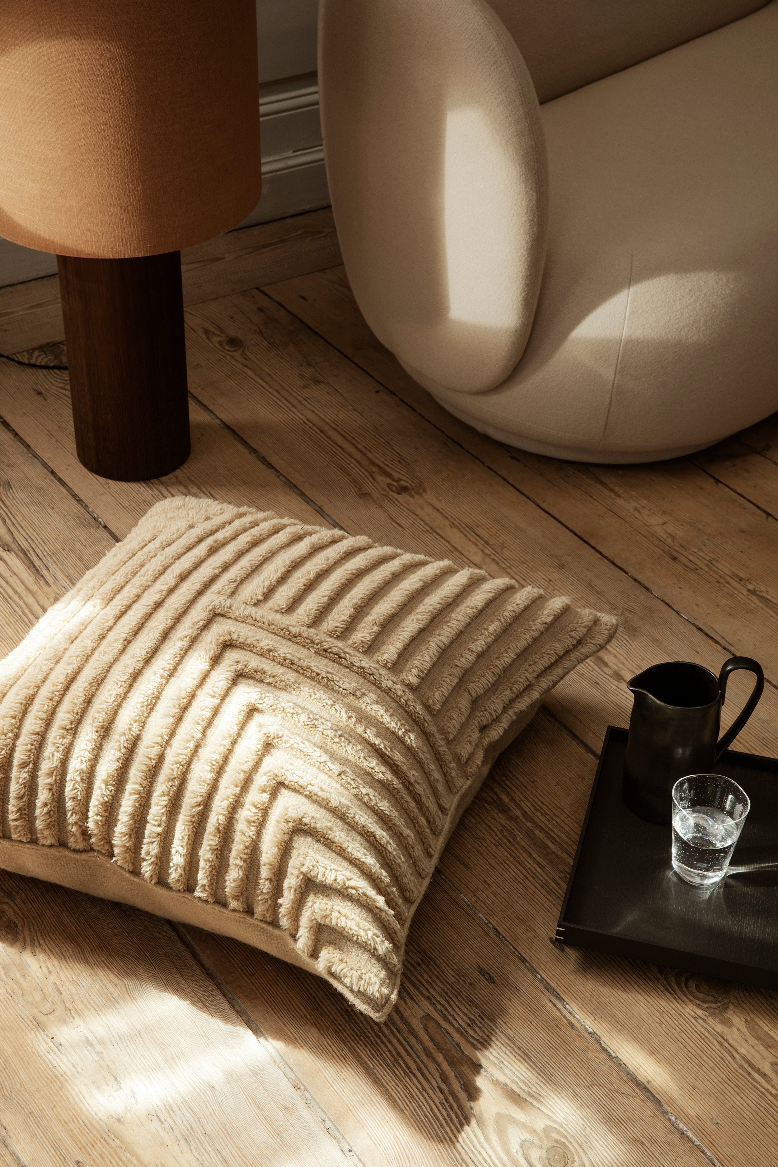 Dekokissen CREASE WOOL sandfarben