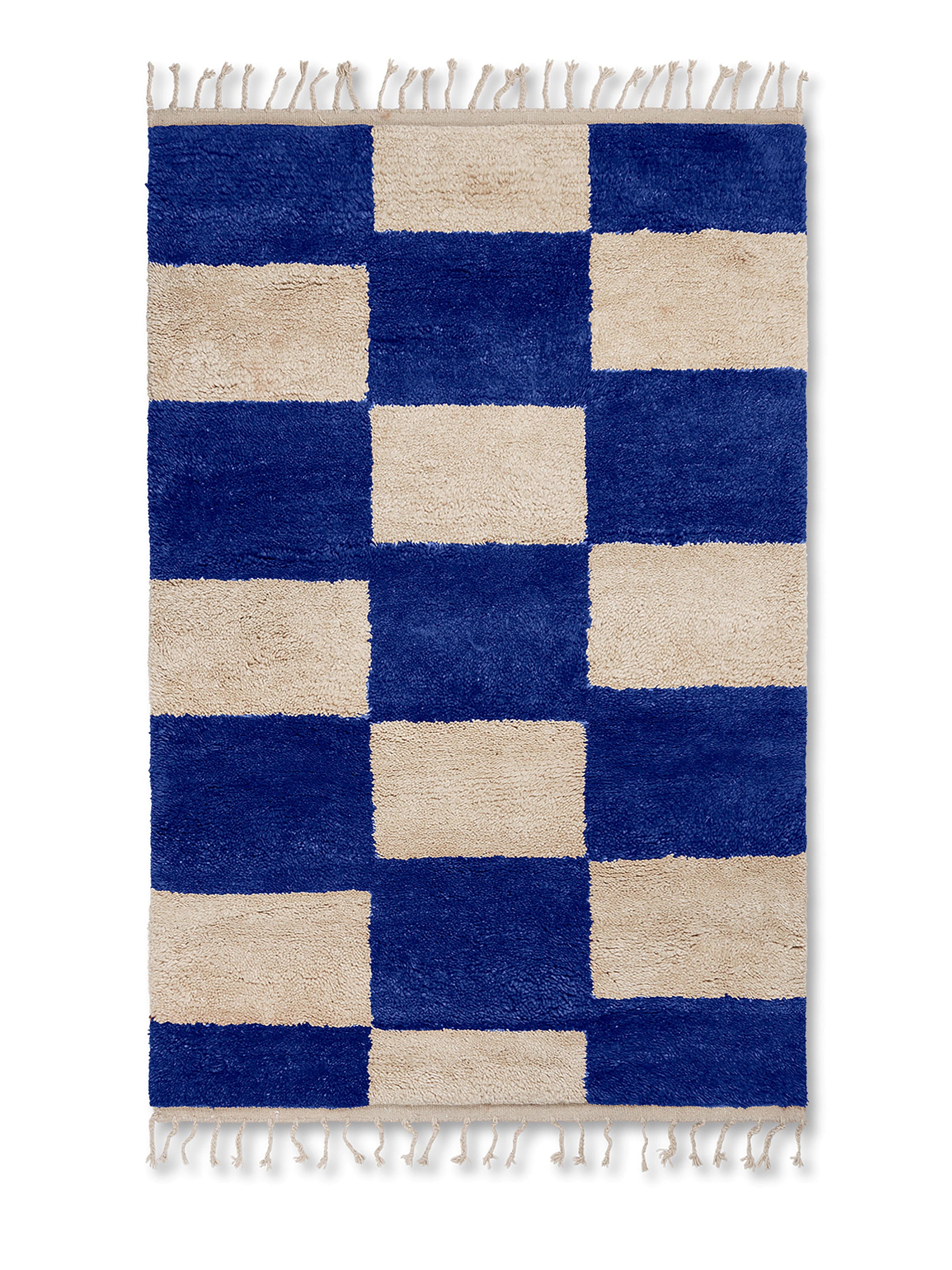MARA KNOTTED rug, broken white with dark blue