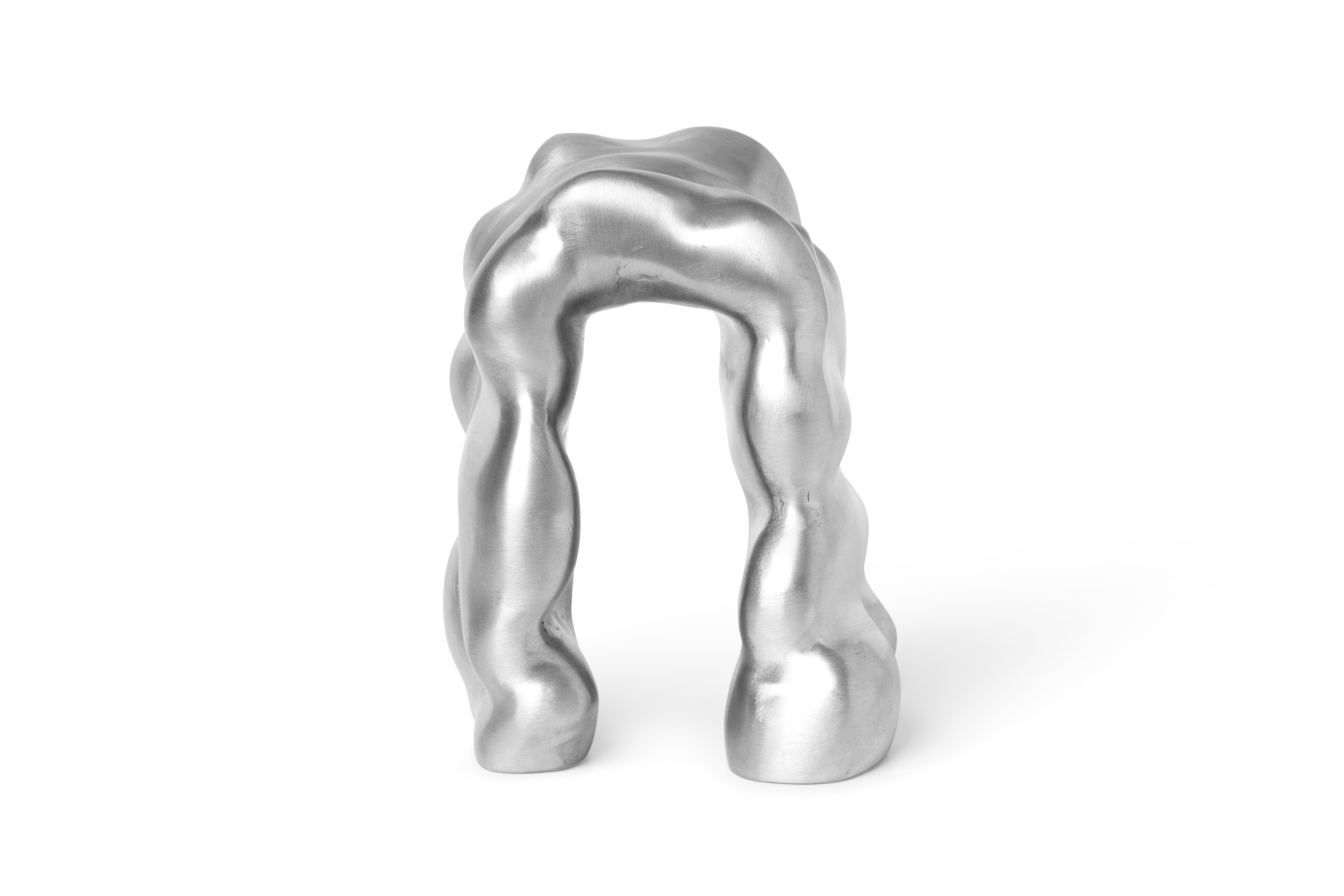 MORF SCULPTURE Dekoration aus gebürstetem Aluminium