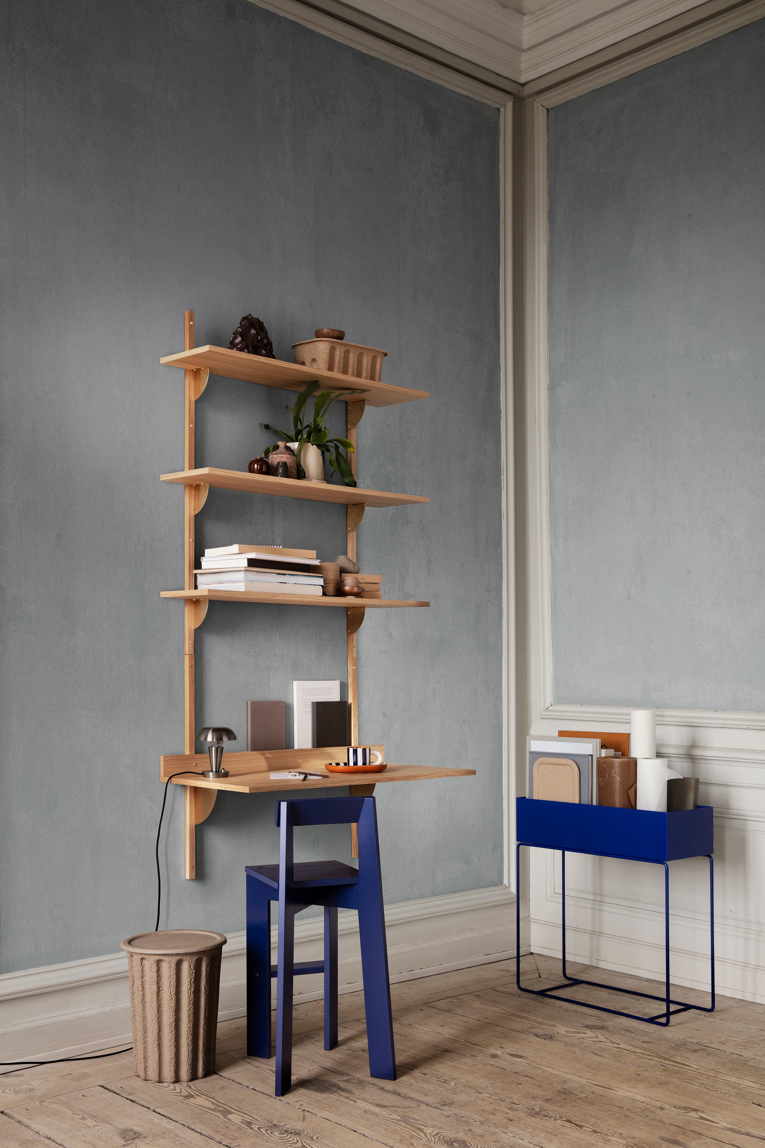 SECTOR DESK wall desk oak veneer