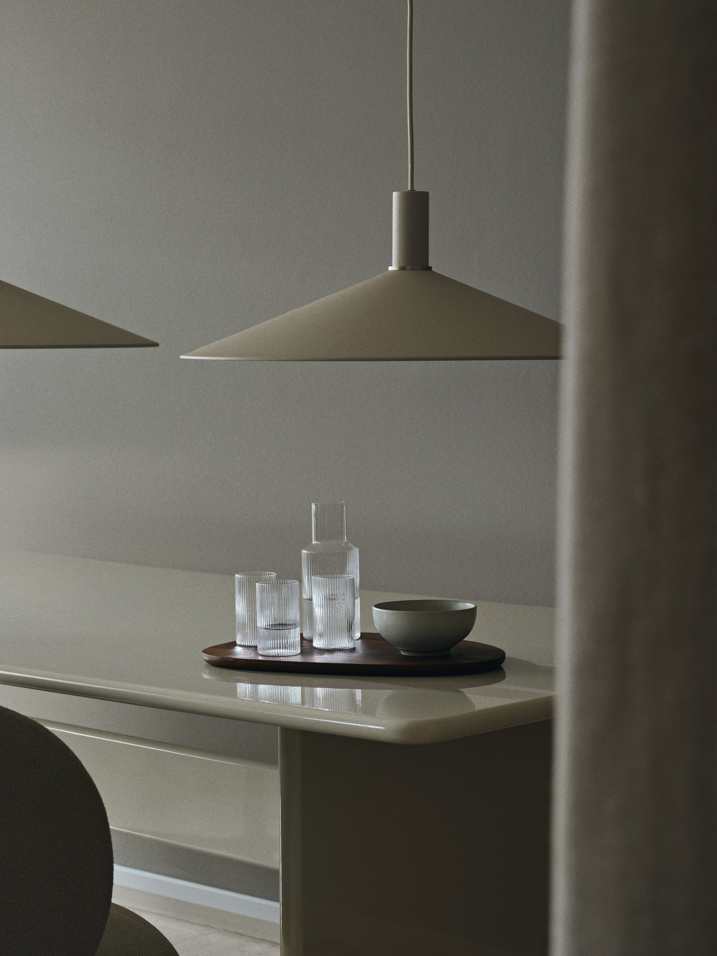 Sammeln Sie Winkel beige Lampenschirm