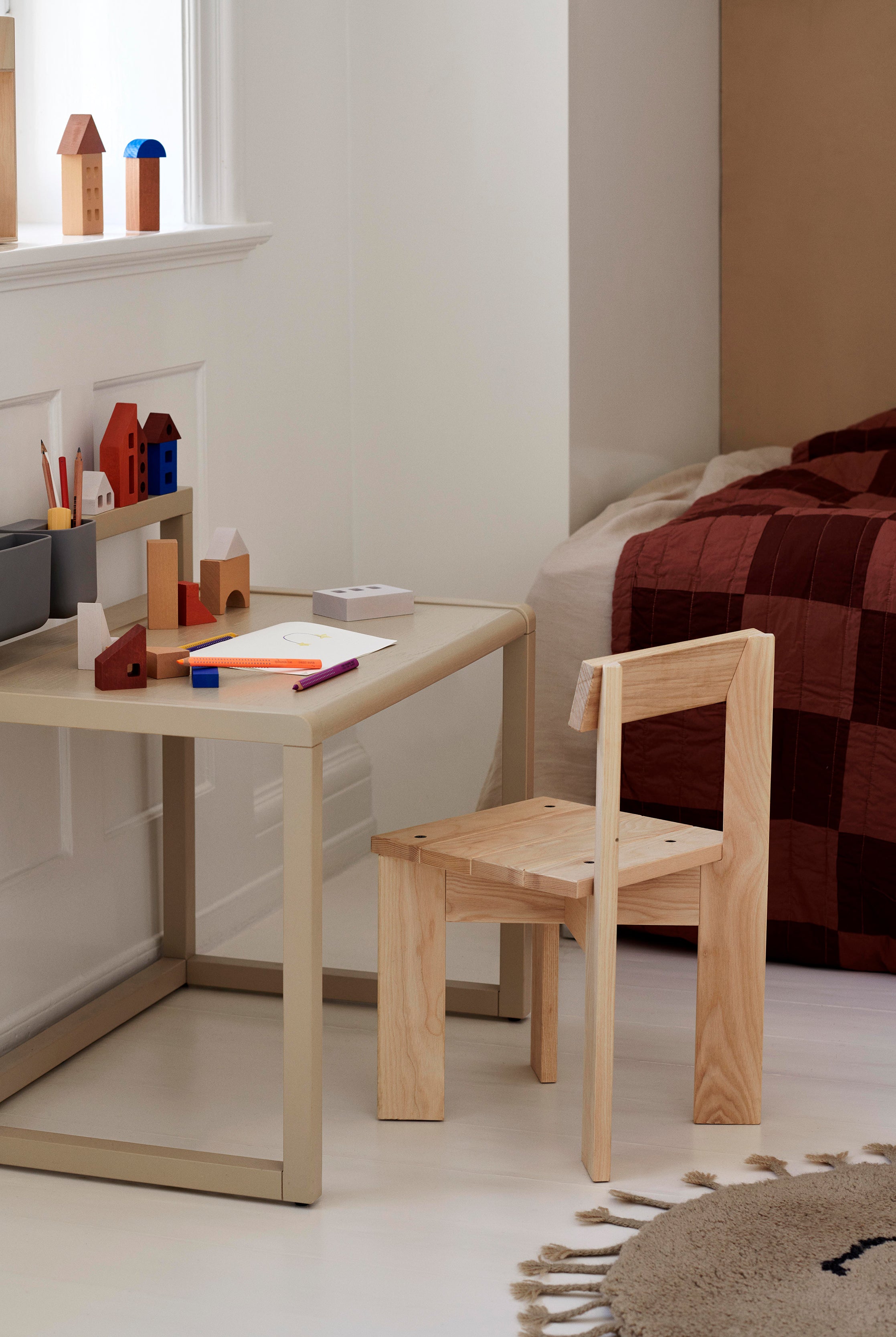 Children's desk LITTLE ARCHITECT beige