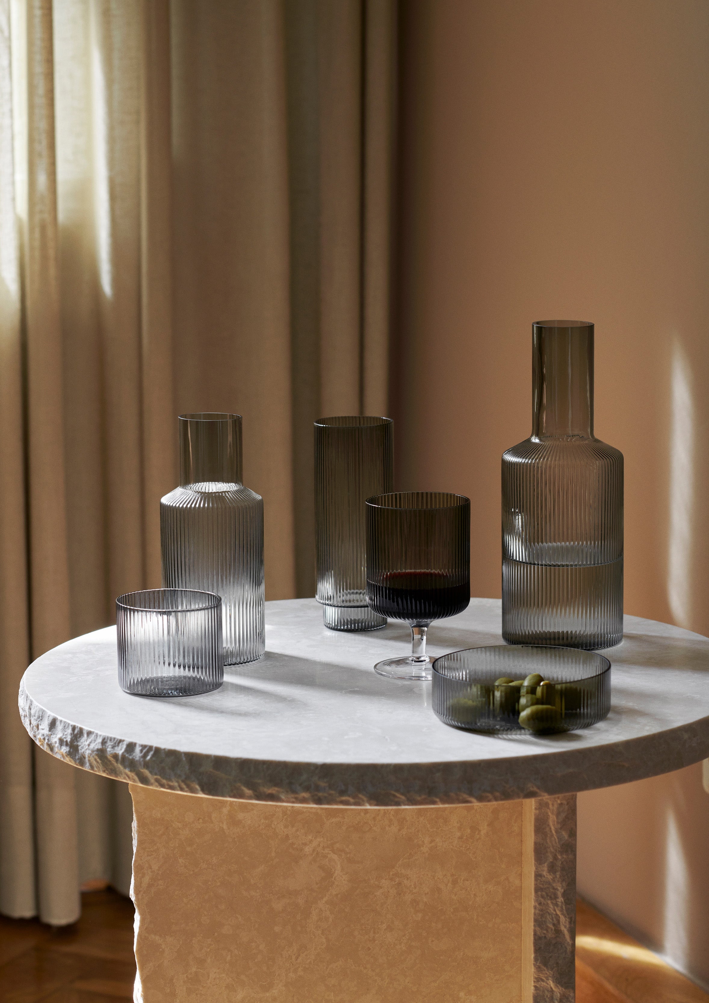 Set von Schalen RIPPLE rauchiges Glas