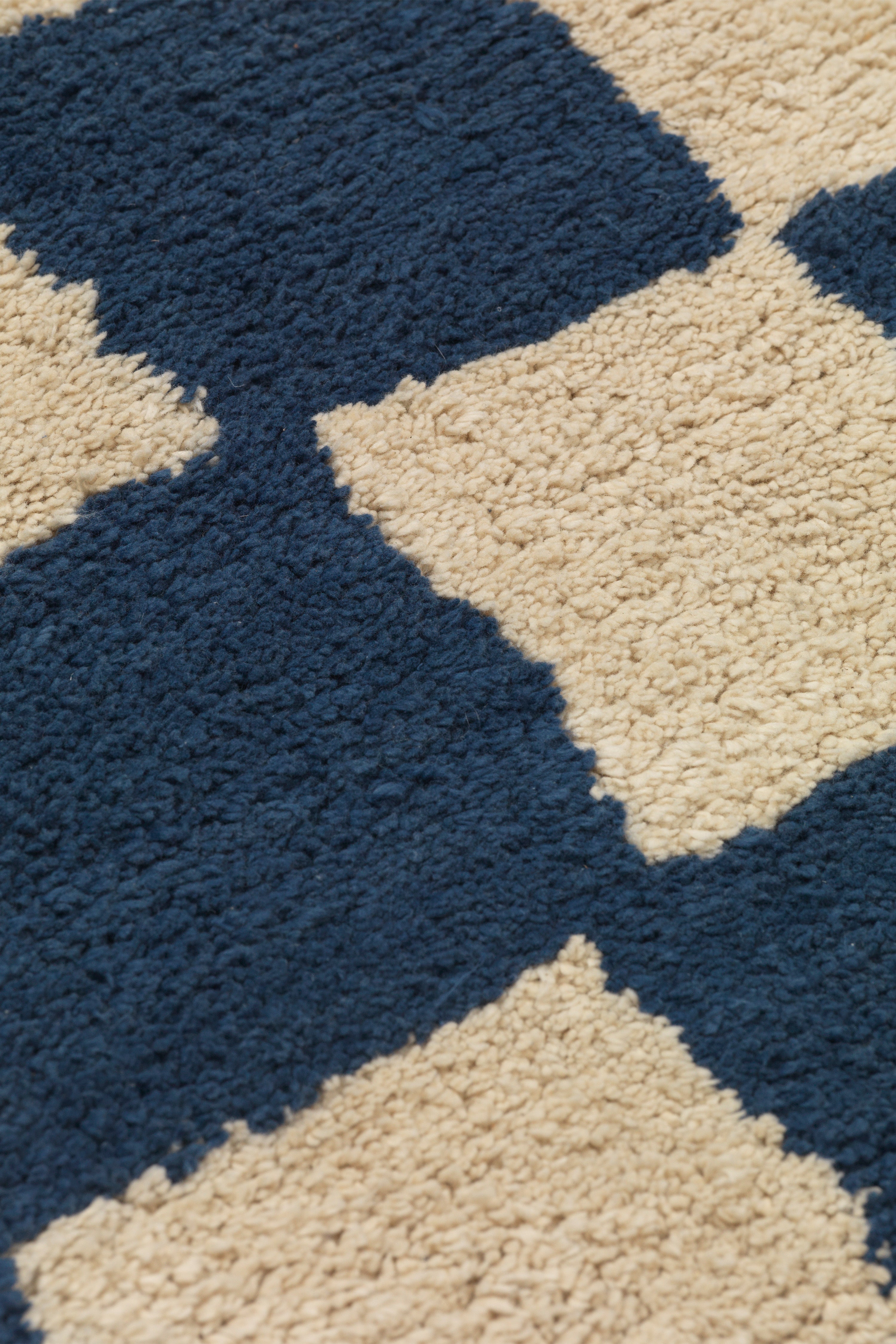 MARA Teppich dunkelblau mit Sand