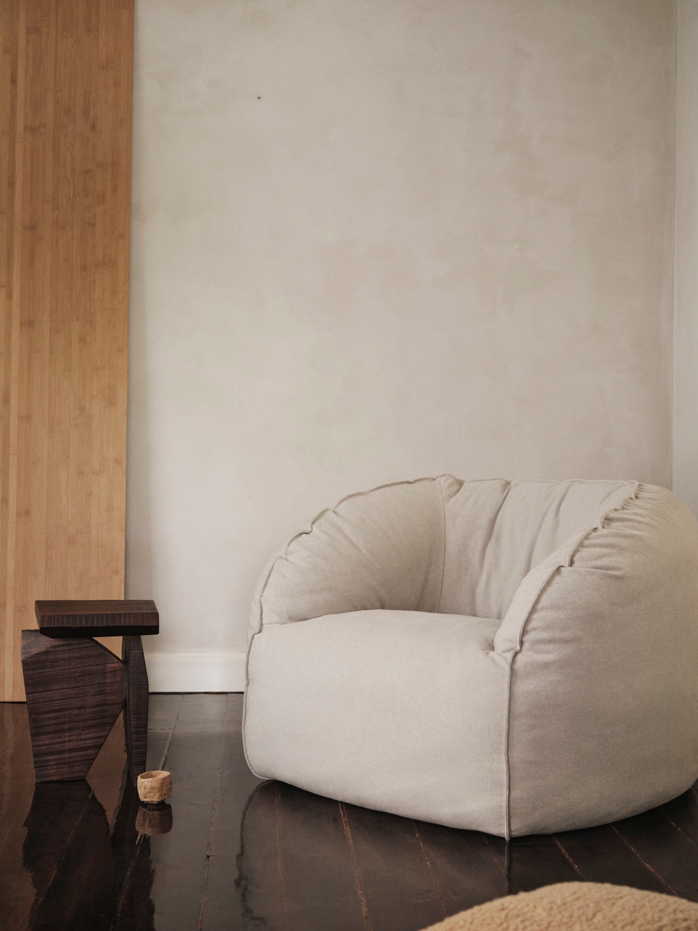 NESTEN beige armchair