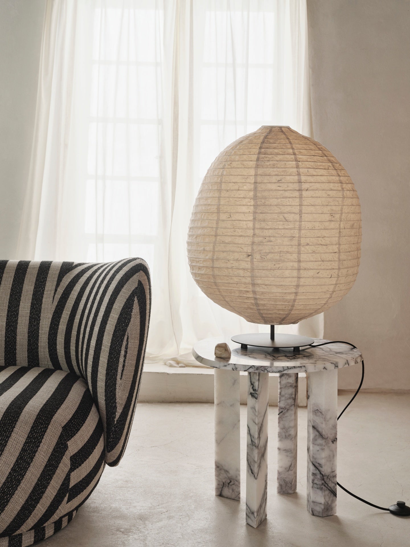 Taula Side Table White Marmor