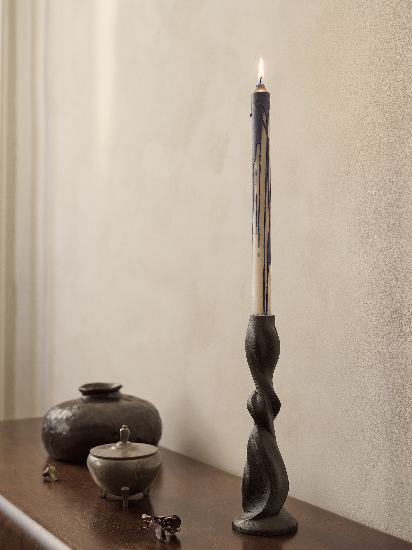 DRYP beige candle set with blue