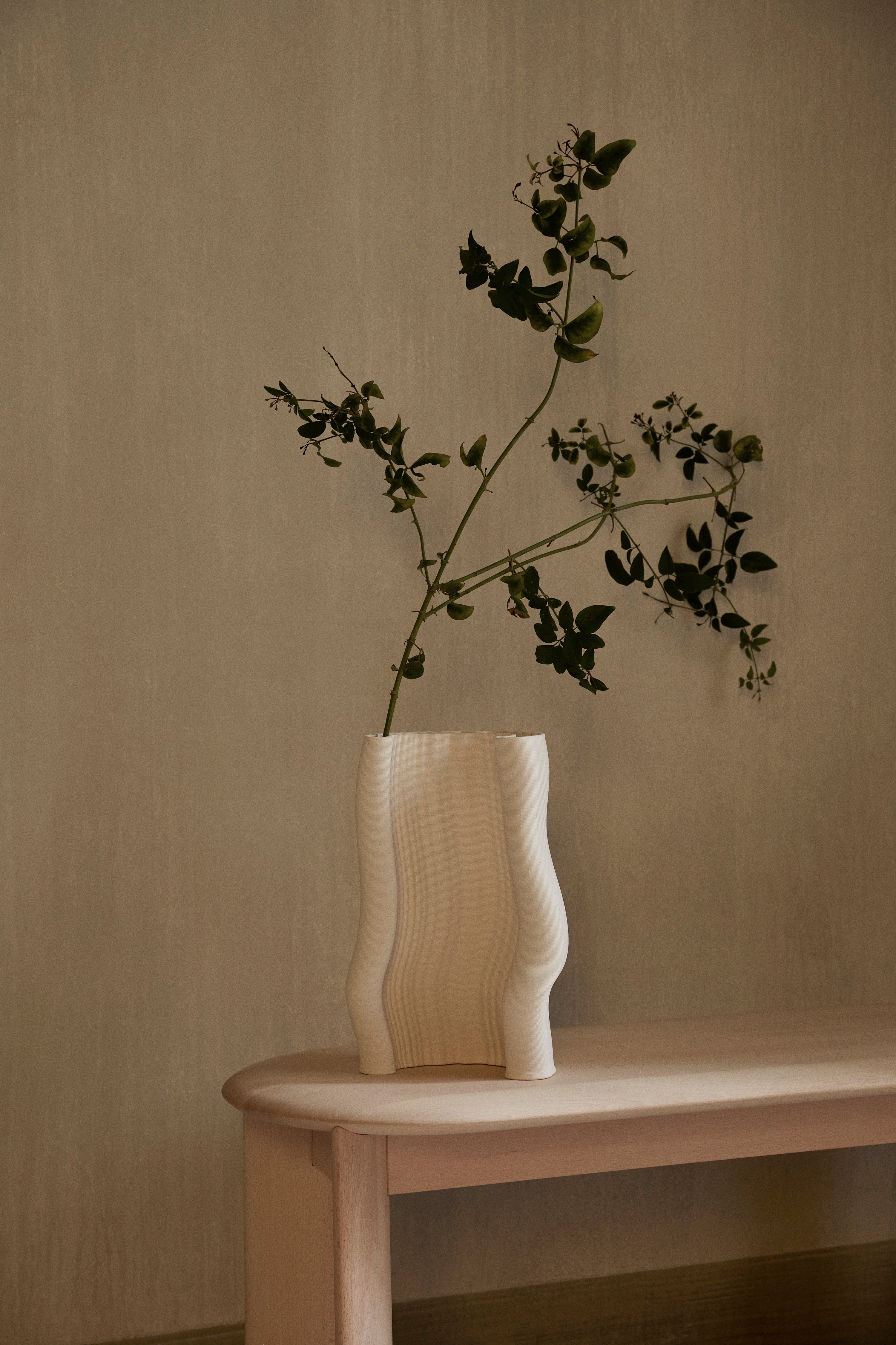 Vase Moire gebrochen weiß