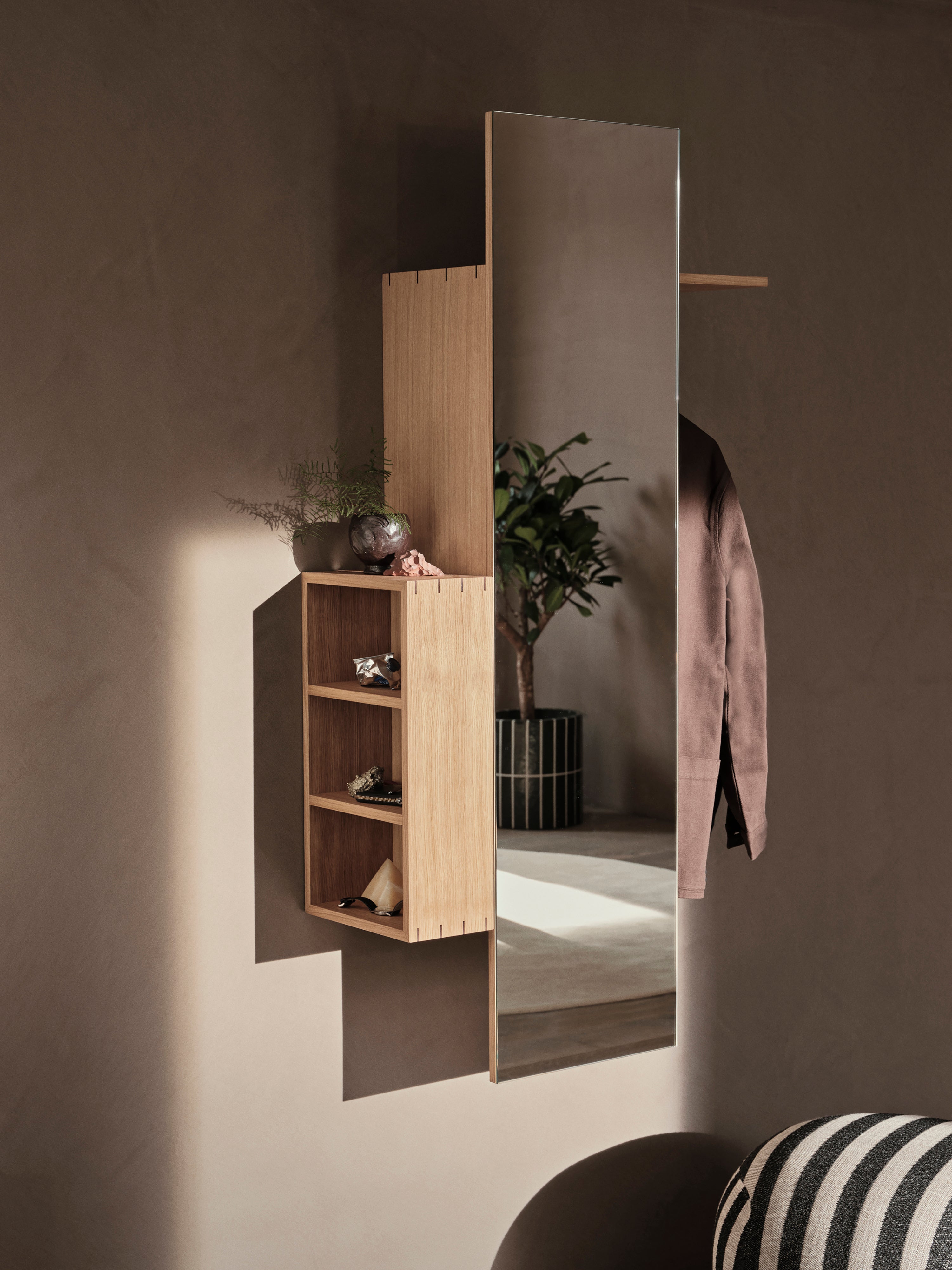 BON HALLWAY CABINET mirror cabinet oiled oak