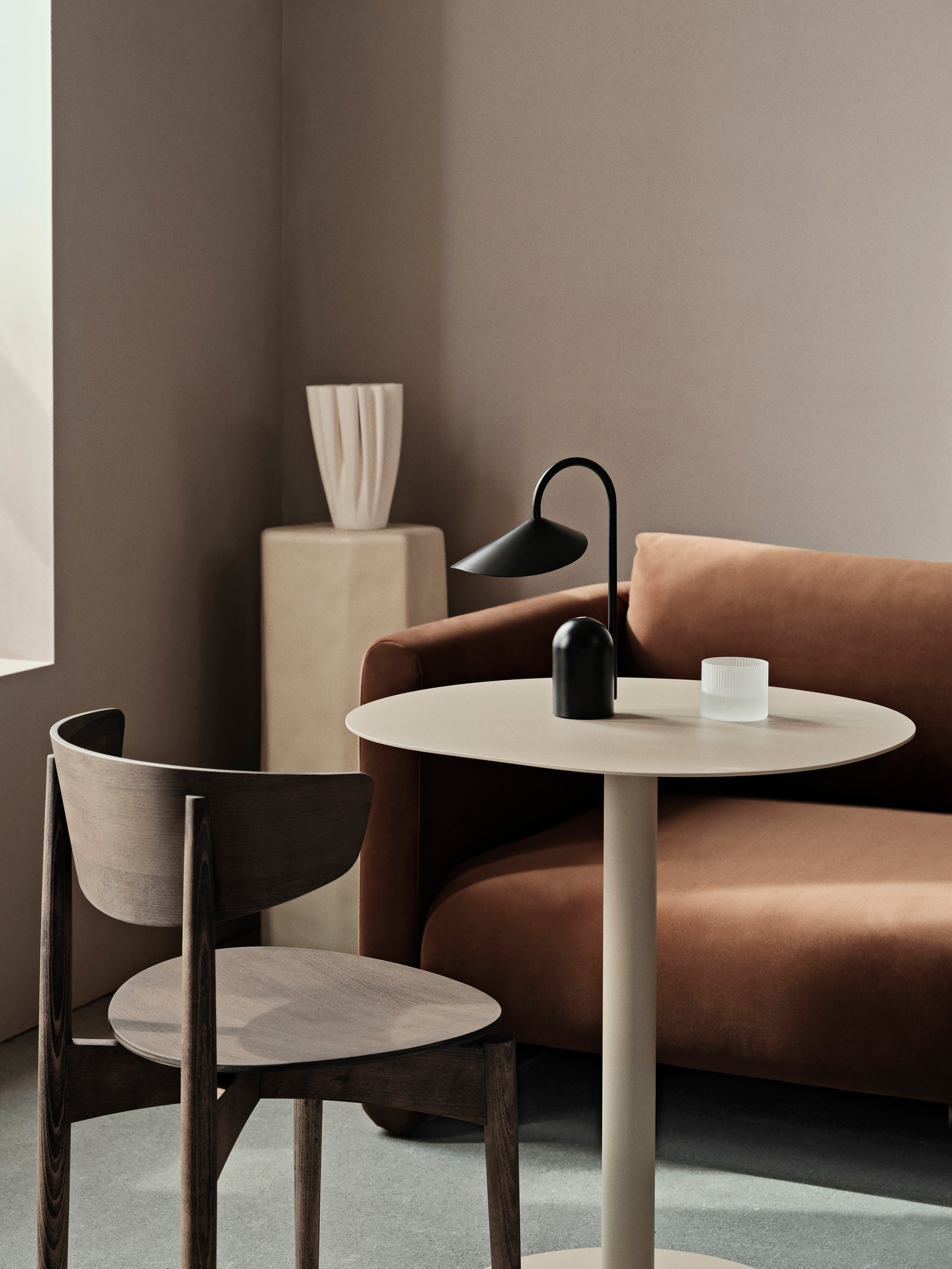Rundtischteich Beige
