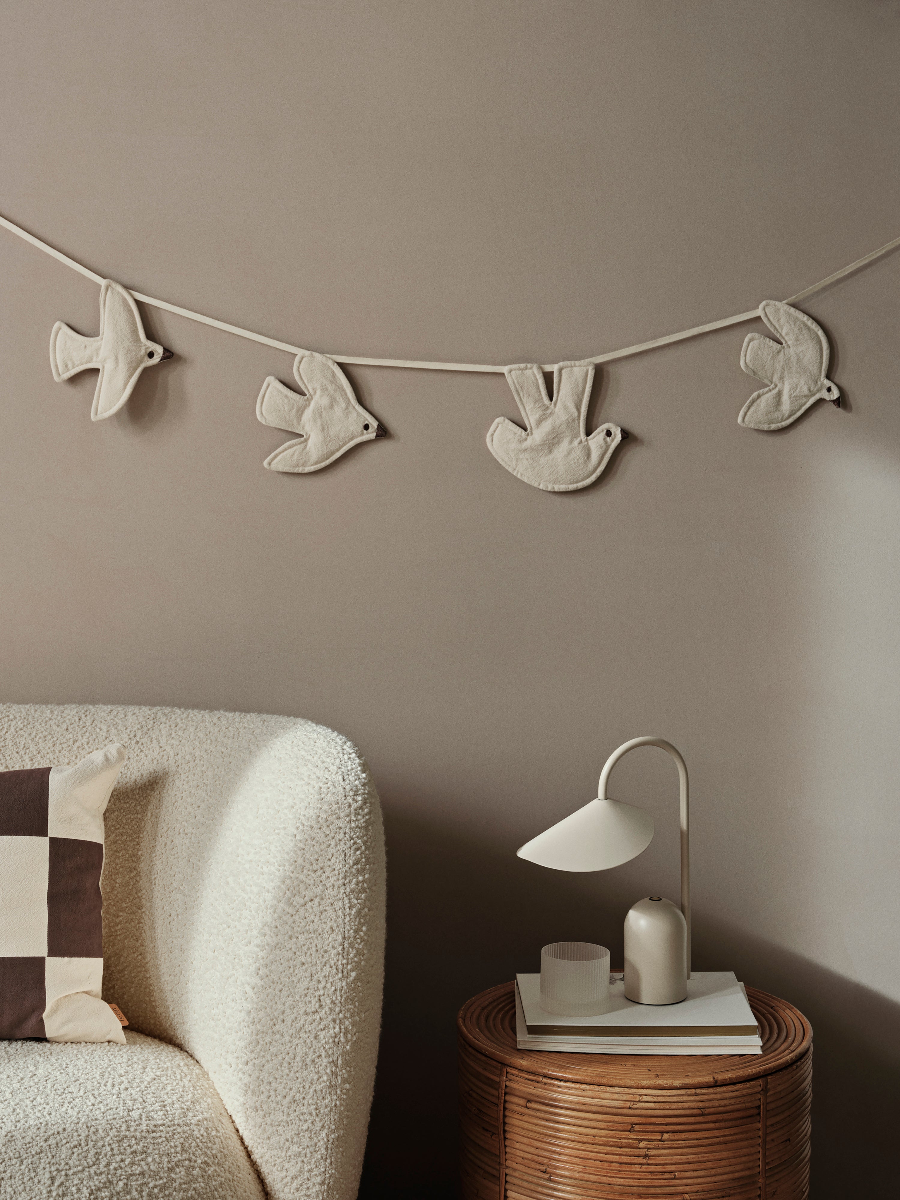 BEIGHT ARUM LAMP LAMP