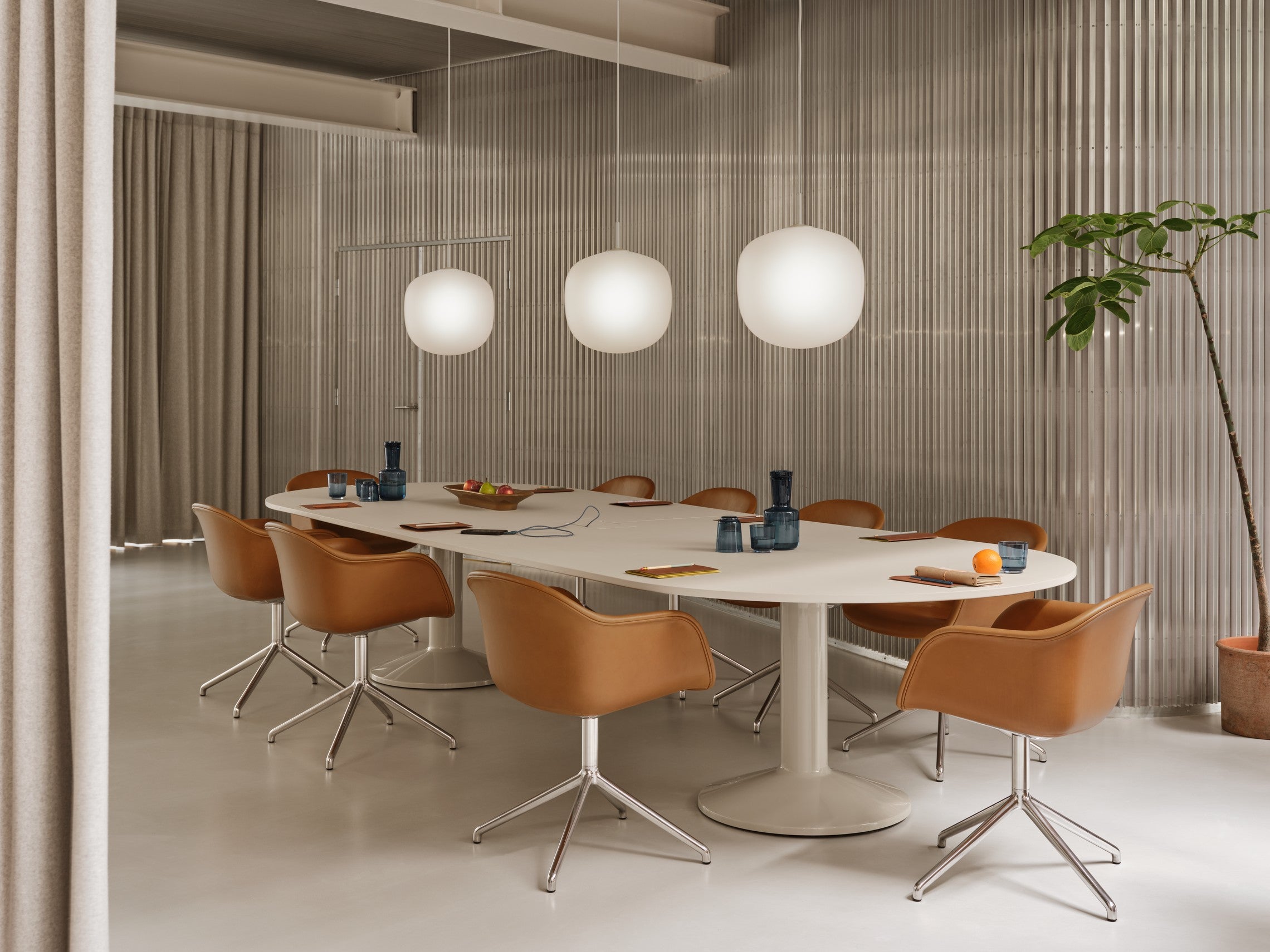 Set von RAISE Gläsern in Dunkelblau