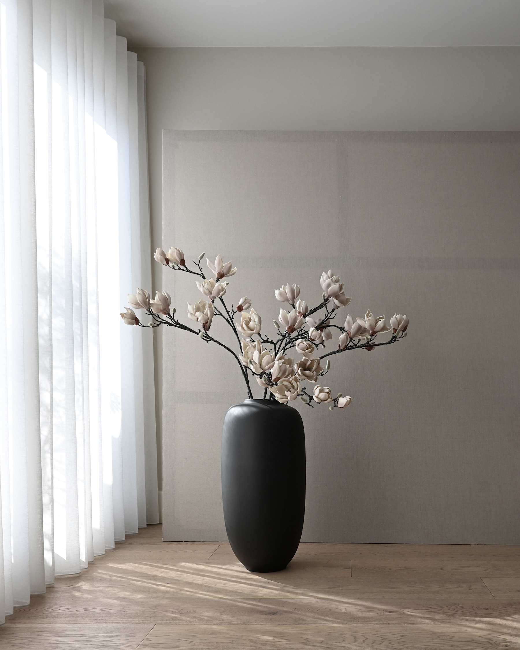 SUNAO SLIM Vase schwarze Keramik
