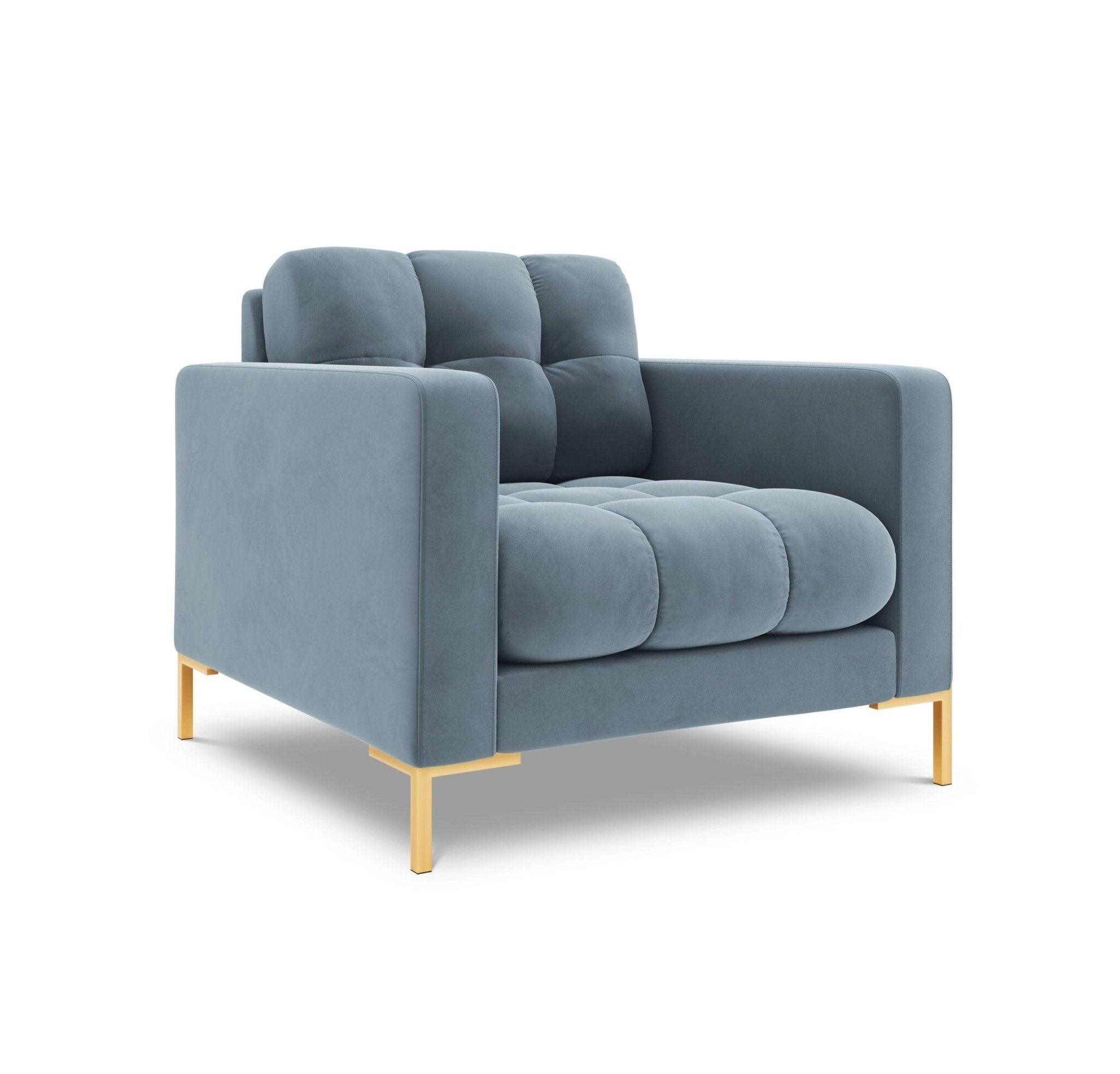 Fotel aksamitny BALI jasnoniebieski ze złotą podstawą Cosmopolitan Design Eye on Design