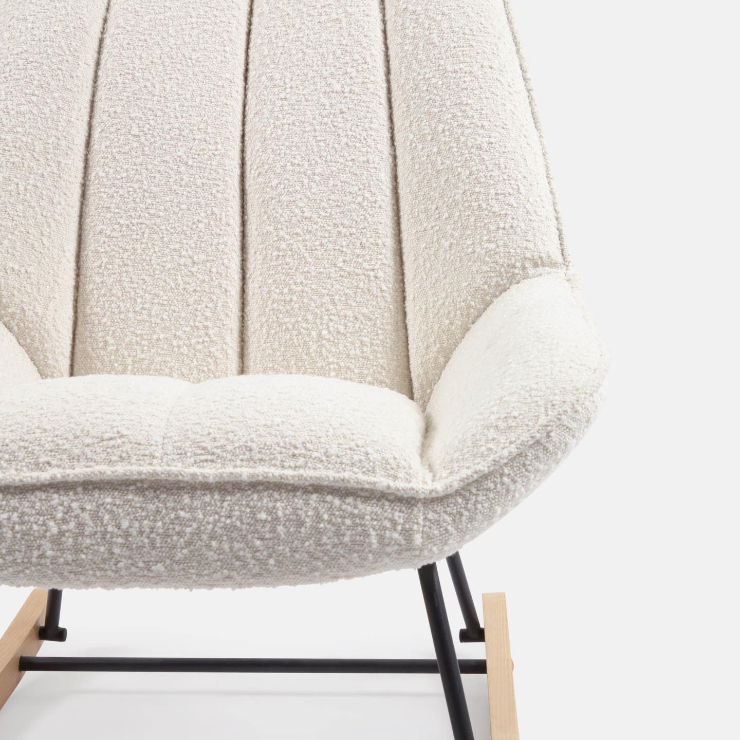Fotel bujany MARLINA biały boucle La Forma Eye on Design