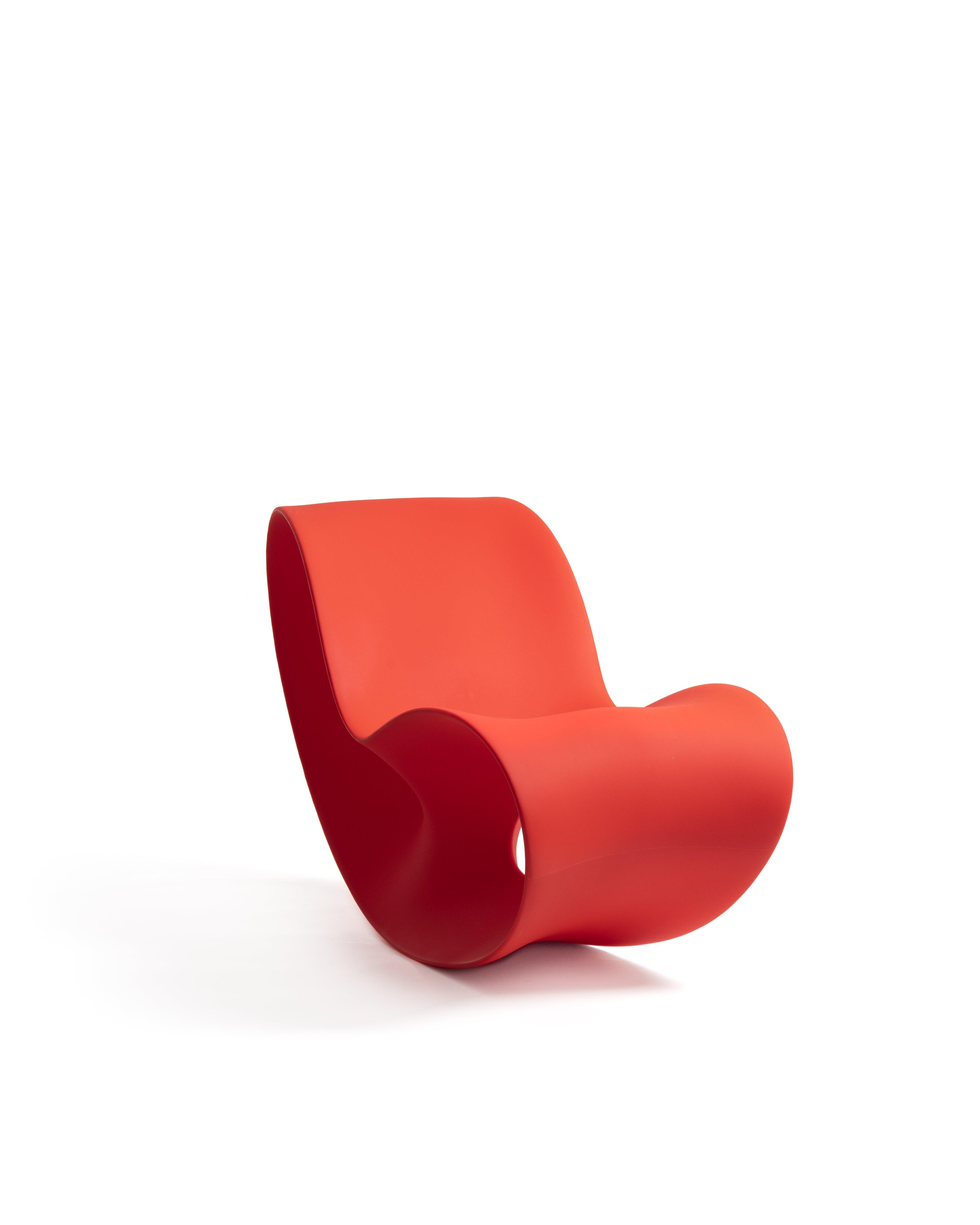 Fotel bujany VOIDO pomarańczowy Magis Eye on Design