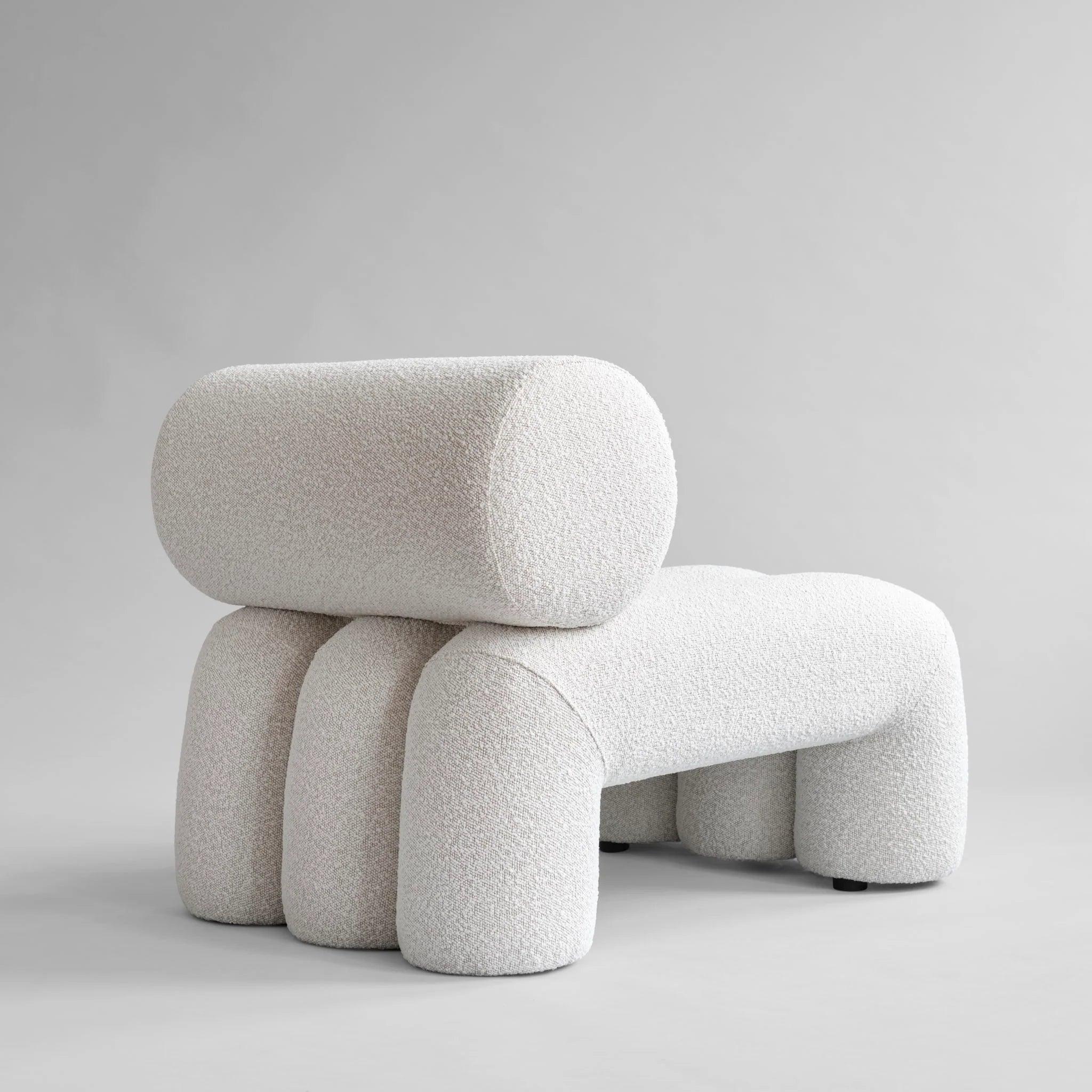 Fotel FOKU boucle biały 101 Copenhagen Eye on Design