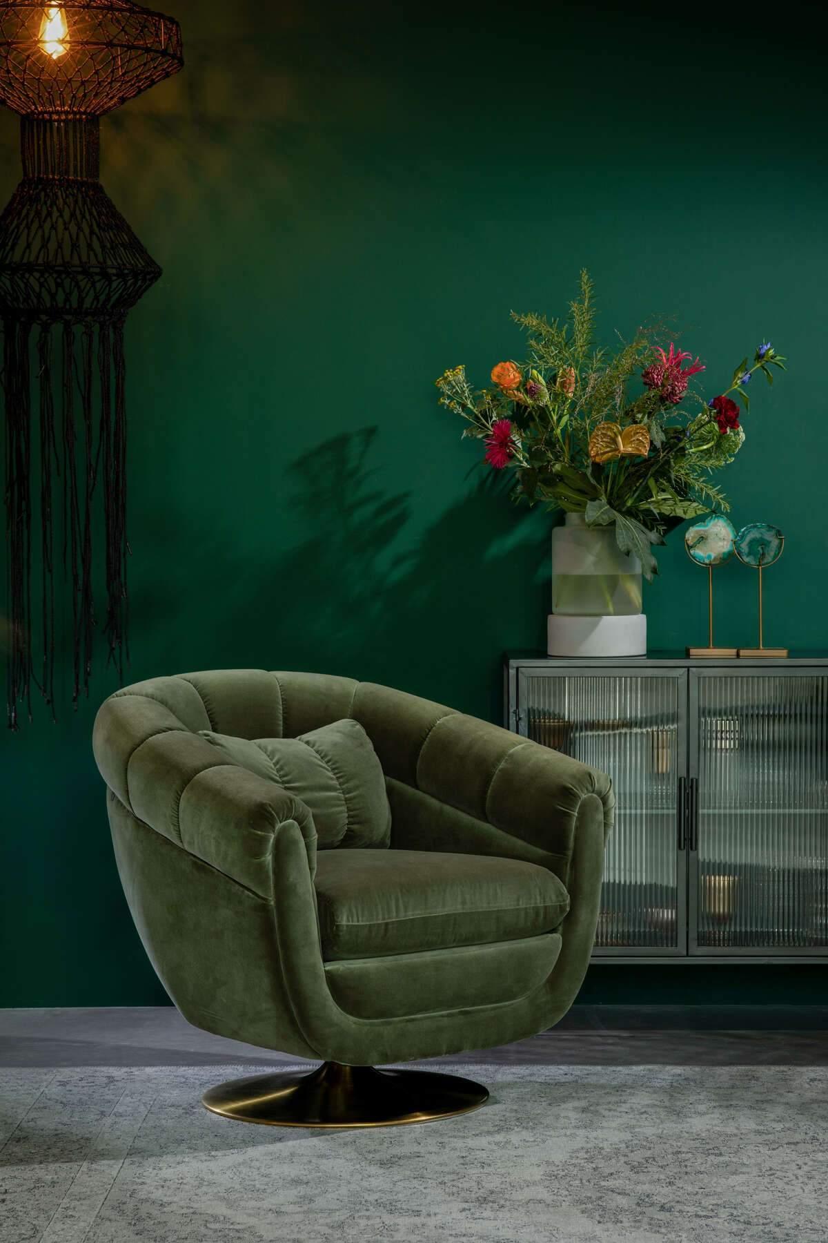 Fotel MEMBER oliwkowy zielony Dutchbone Eye on Design
